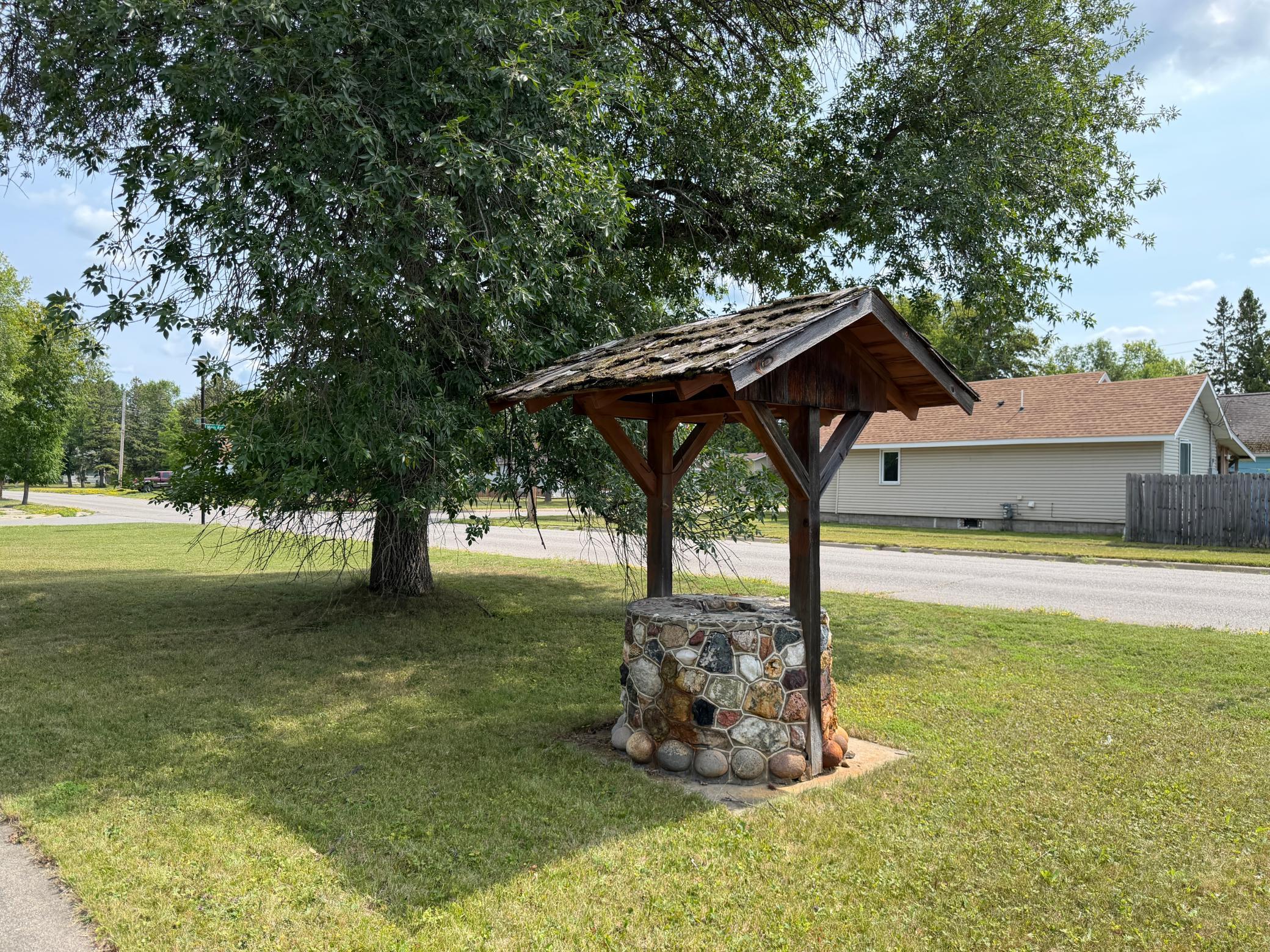 1222 Main Avenue Property Photo 6