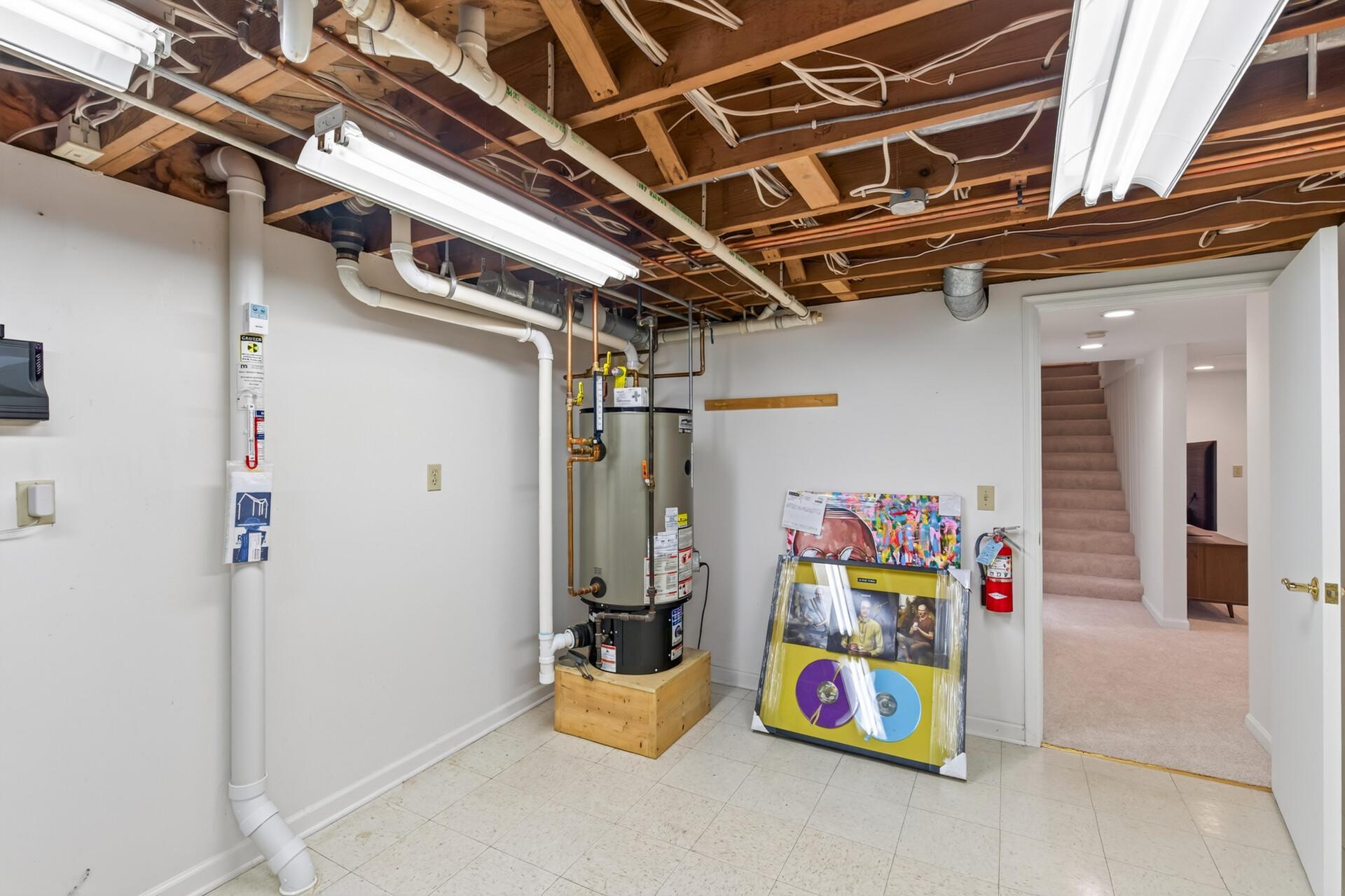 1796 Beechwood Avenue Property Photo 39
