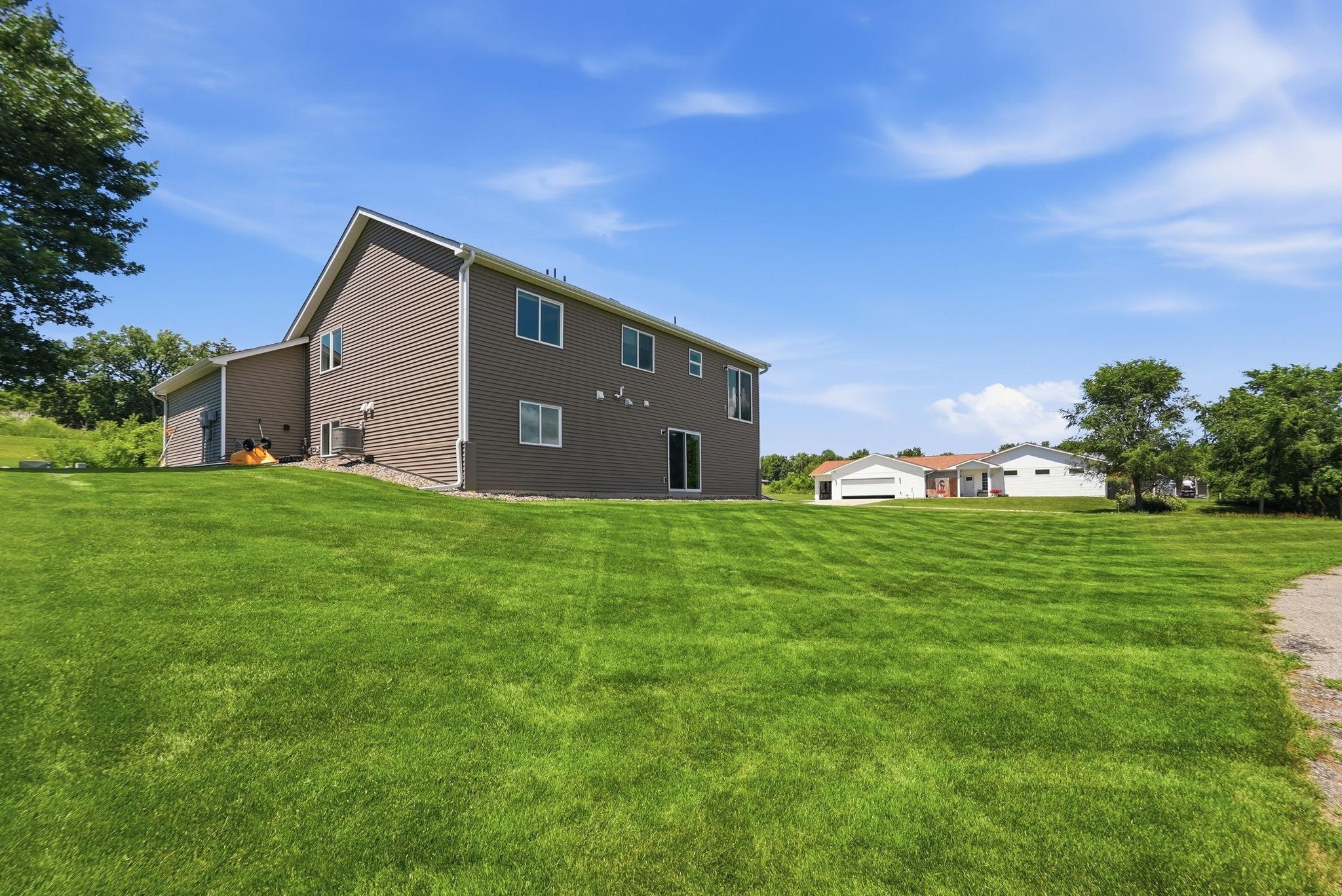 1500 5th Avenue Property Photo 4