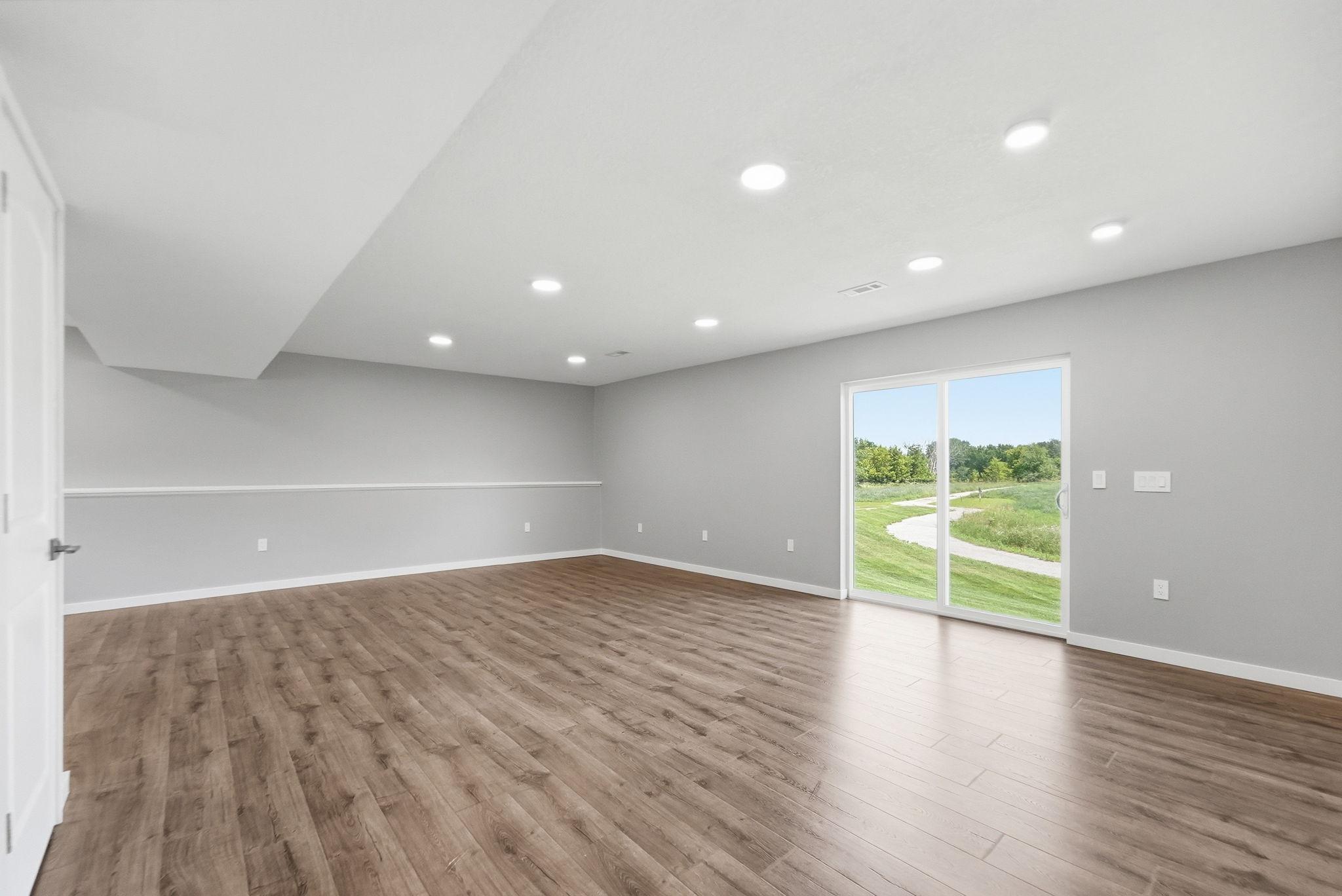 1500 5th Avenue Property Photo 23