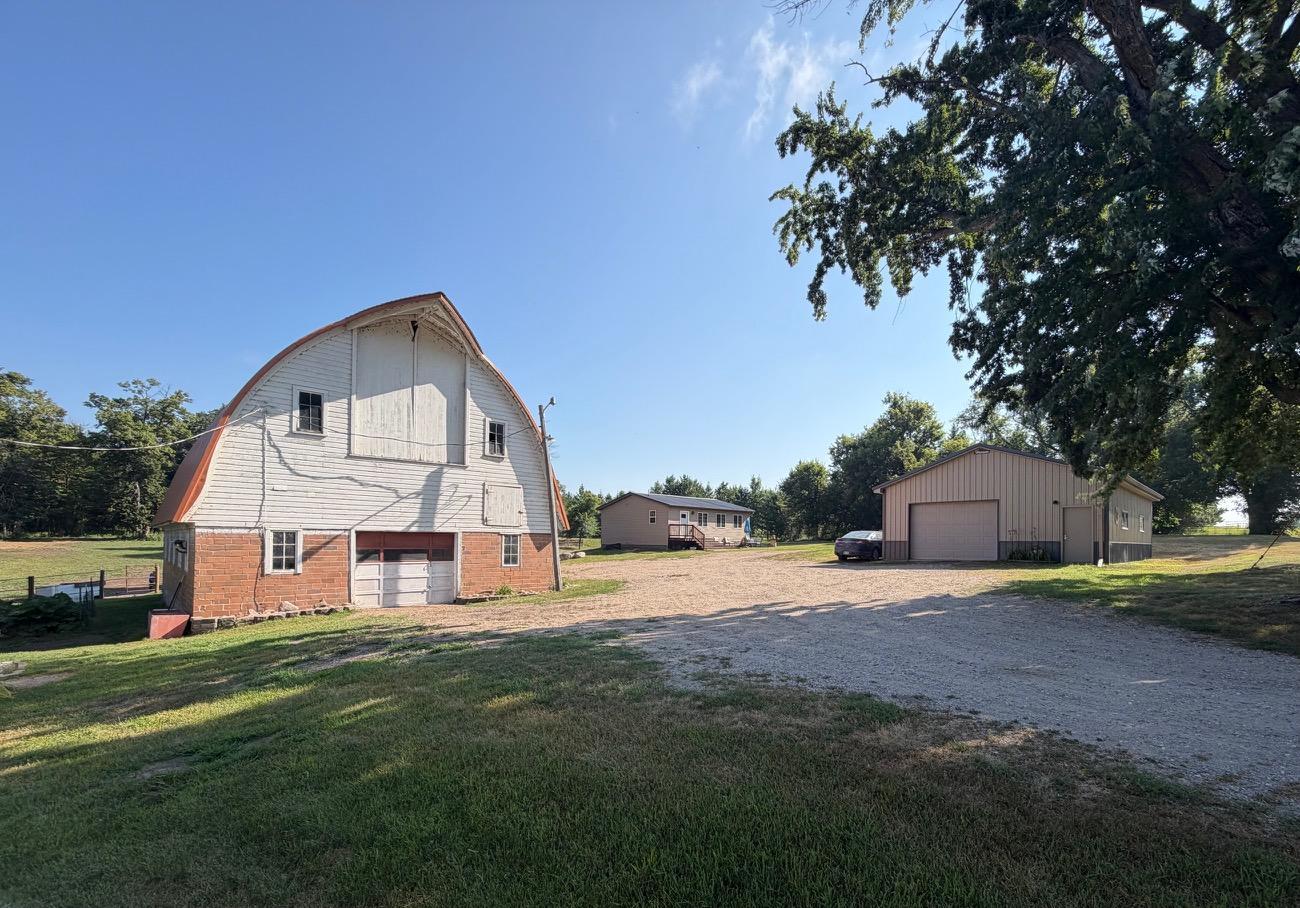 38151 County Highway 35 Property Photo 8