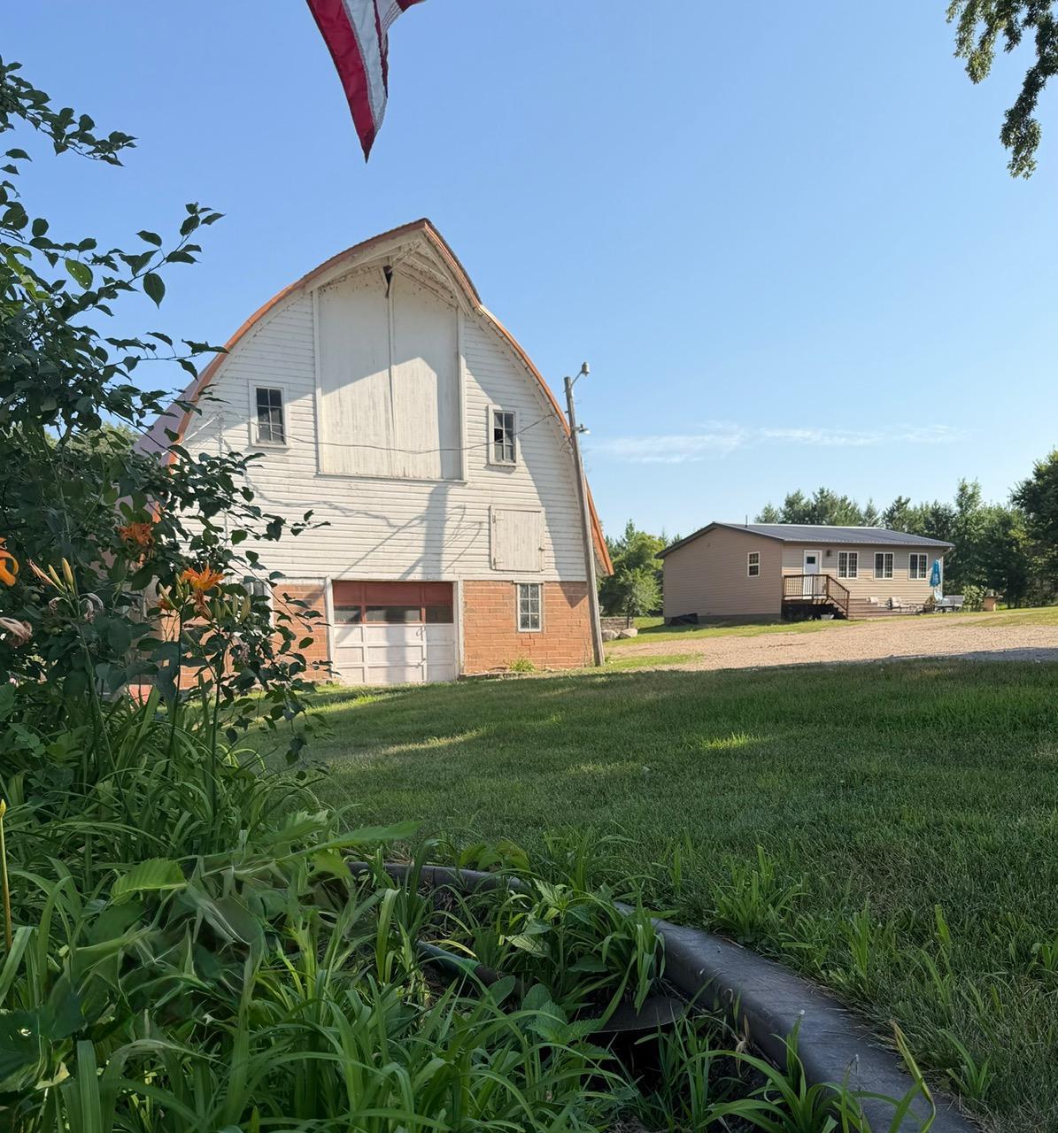 38151 County Highway 35 Property Photo 12