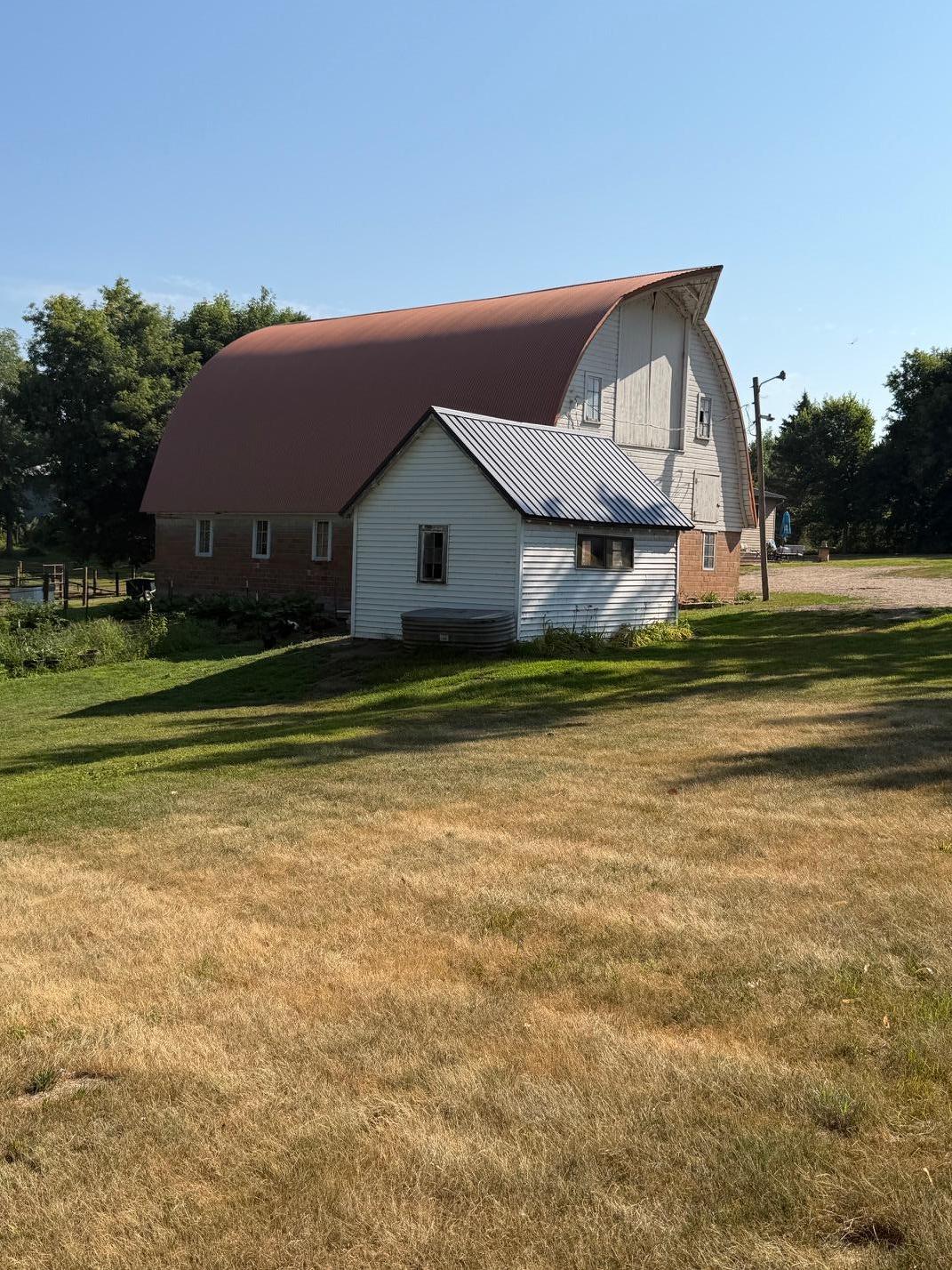 38151 County Highway 35 Property Photo 16