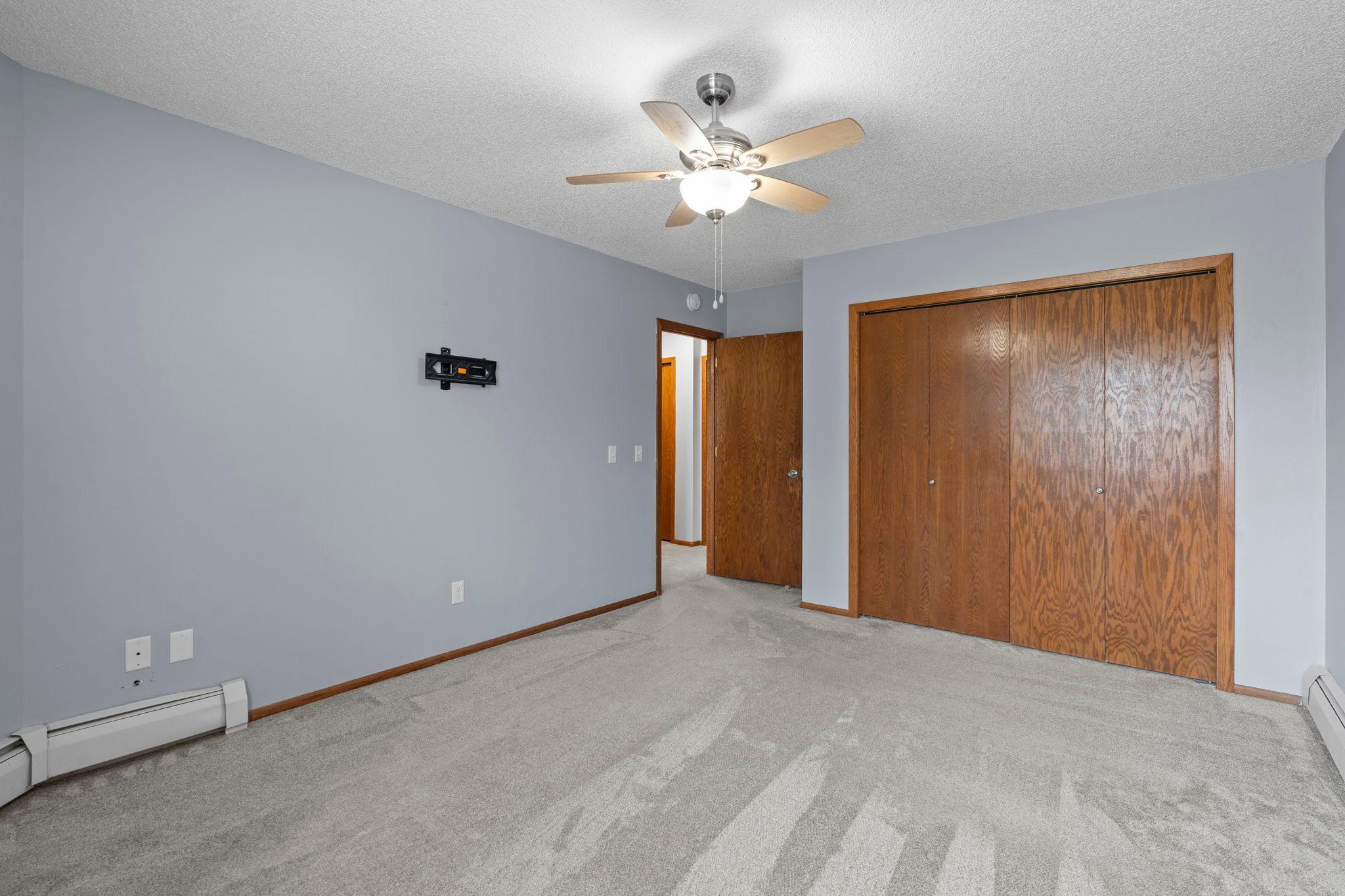 14847 Endicott Way 107 Property Photo 12