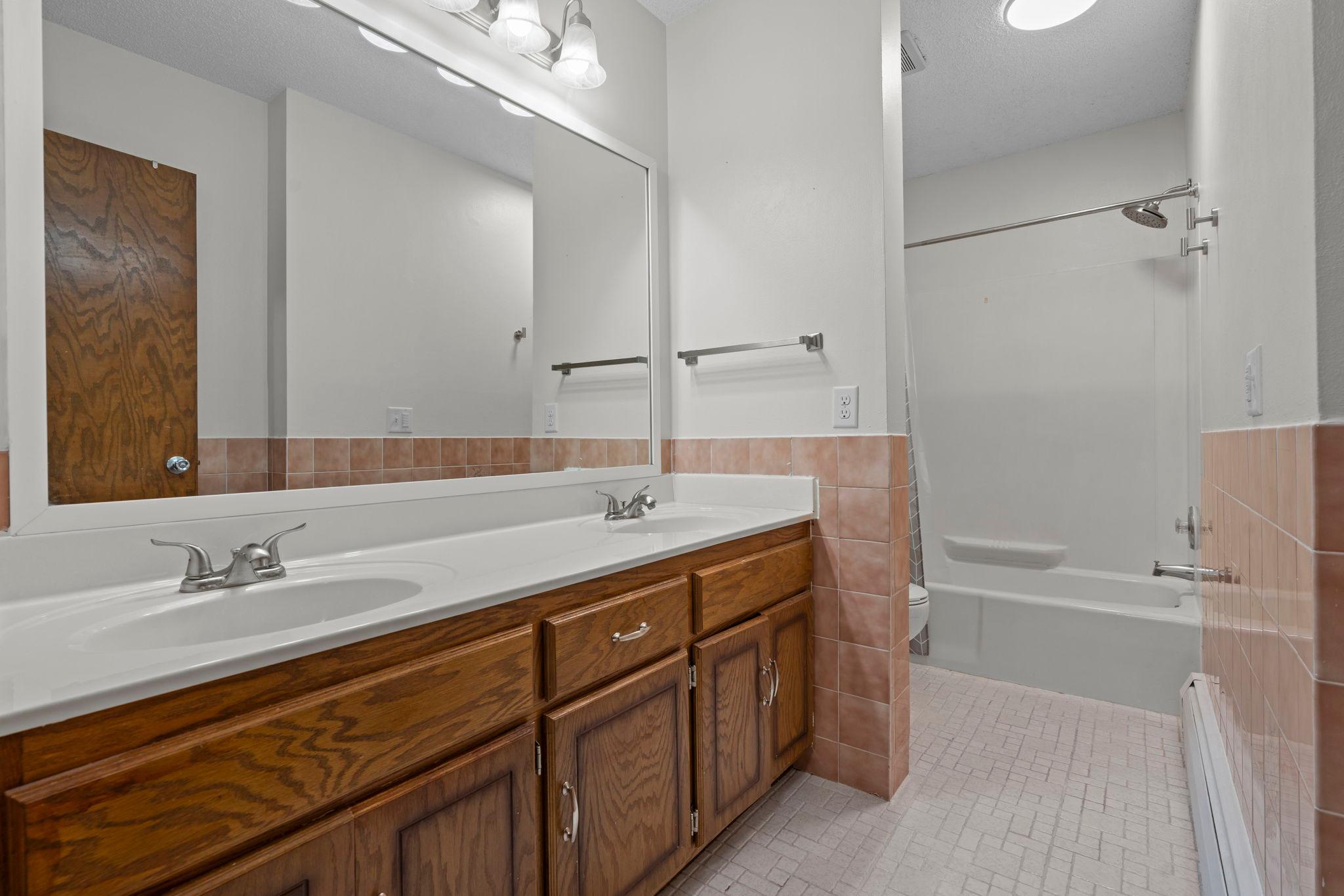 14847 Endicott Way 107 Property Photo 14