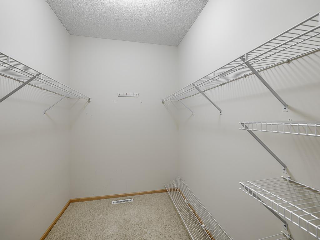 17533 Haralson Drive Property Photo 14