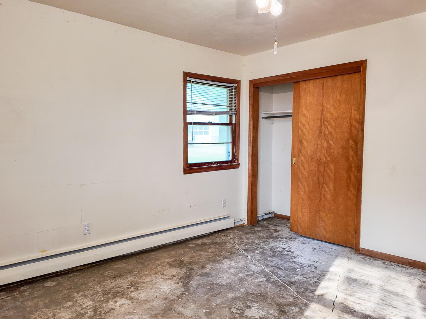 765 E Lake Boulevard Property Photo 12