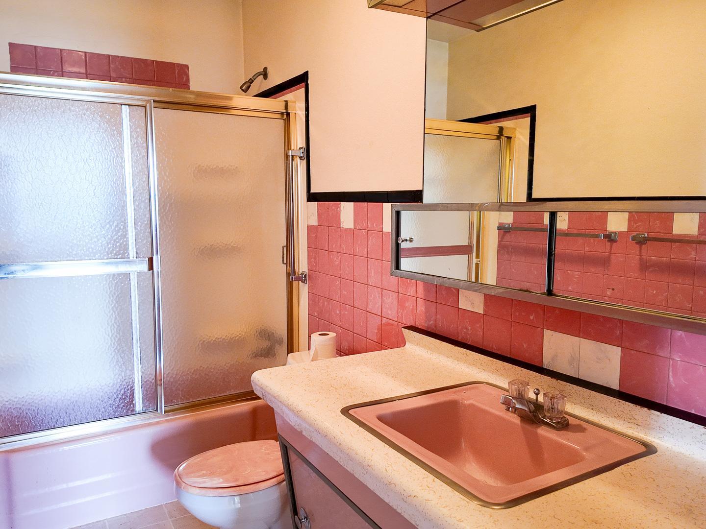 765 E Lake Boulevard Property Photo 14
