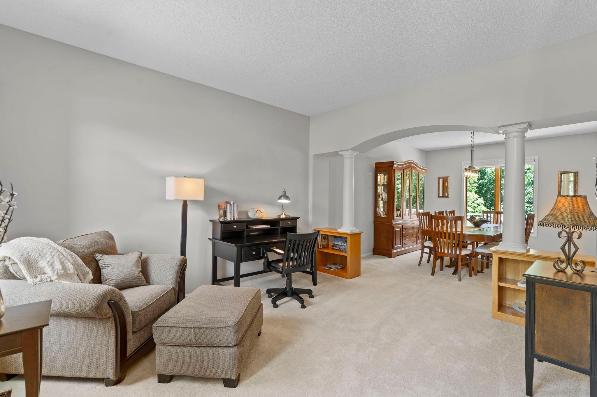 13401 Cormack Circle Property Photo 5