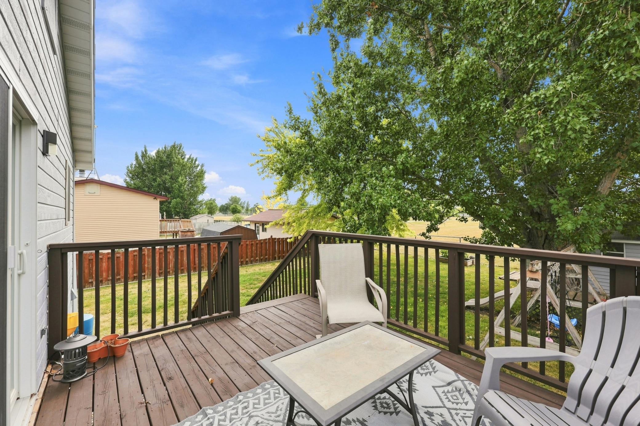 408 19th Street E Property Photo 19