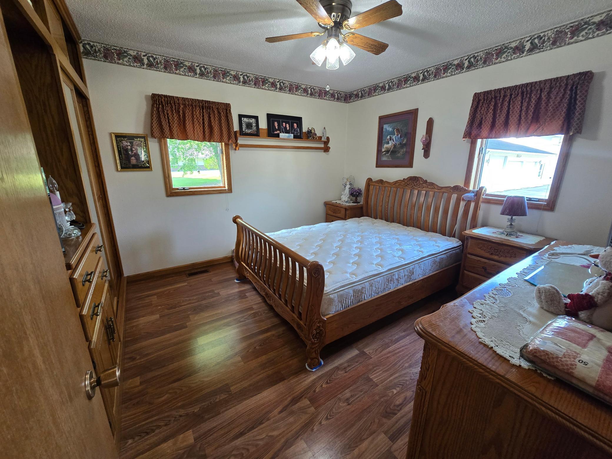 1900 25th Street Property Photo 7