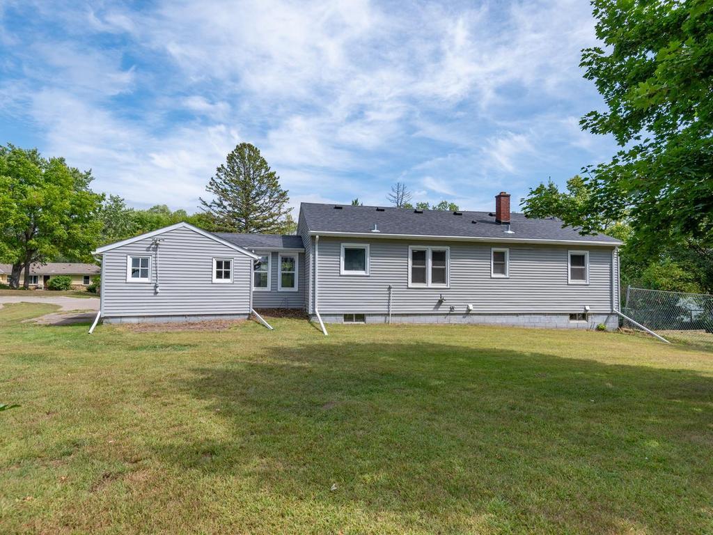125 Elm Drive Property Photo 3