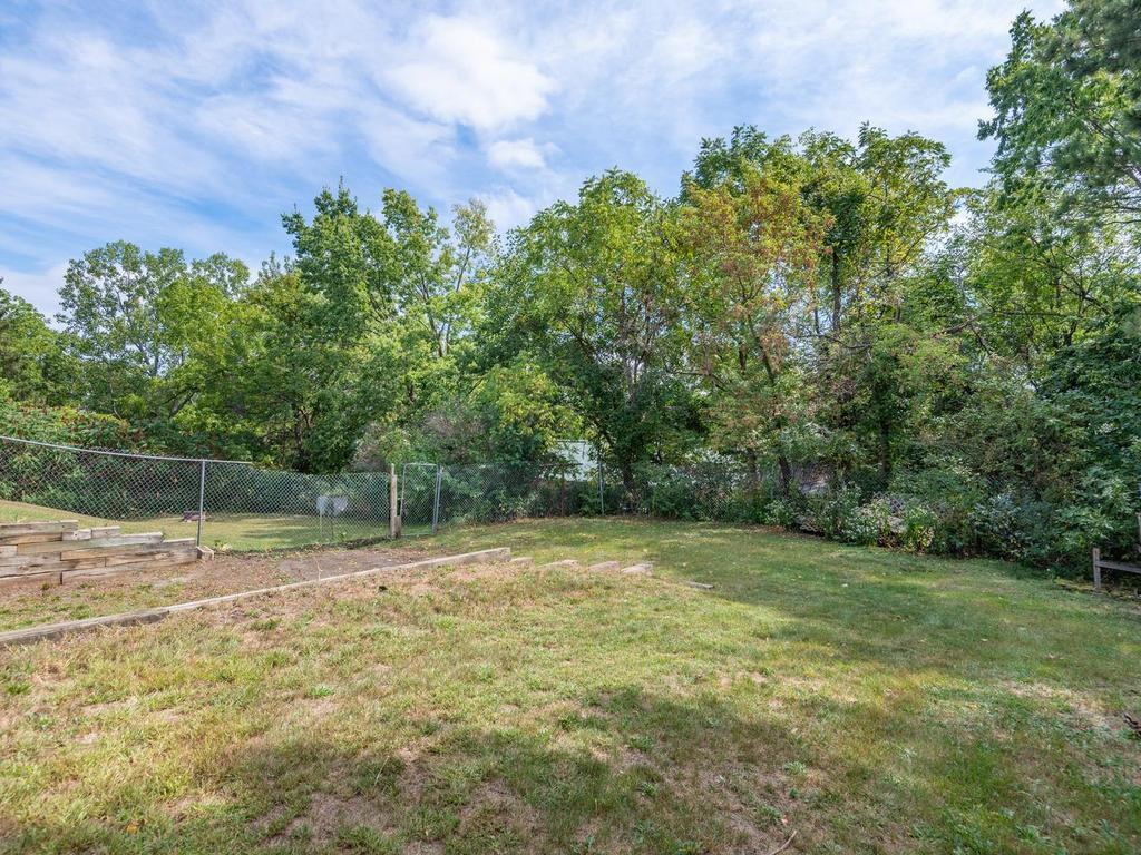 125 Elm Drive Property Photo 27