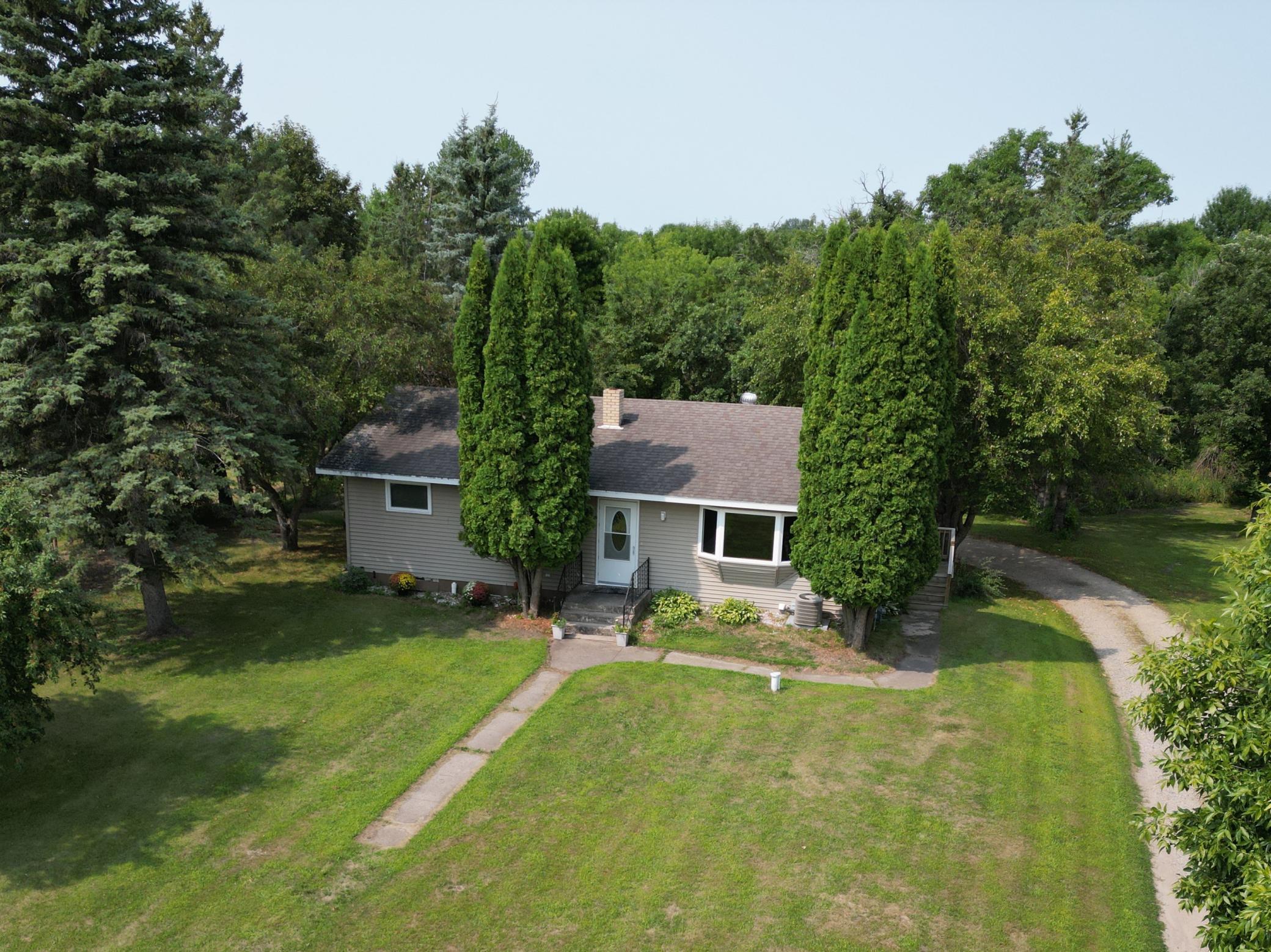 1213 Riverside Drive Property Photo 1
