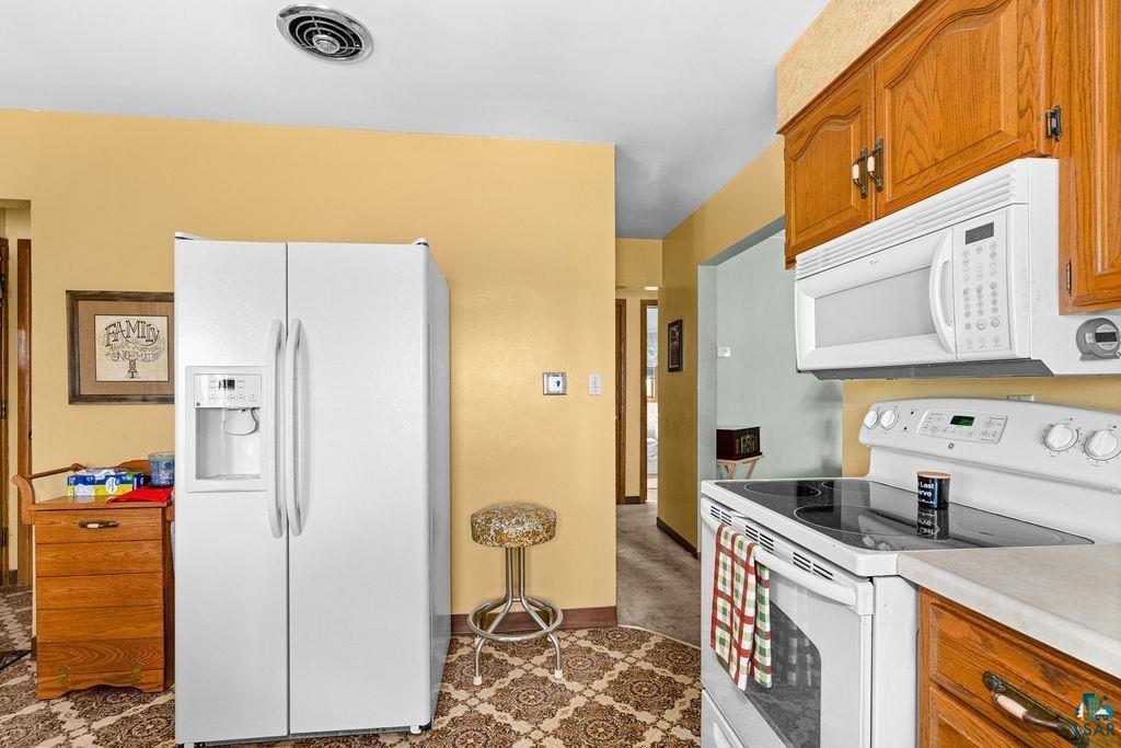 1724 E 3rd Street Property Photo 6