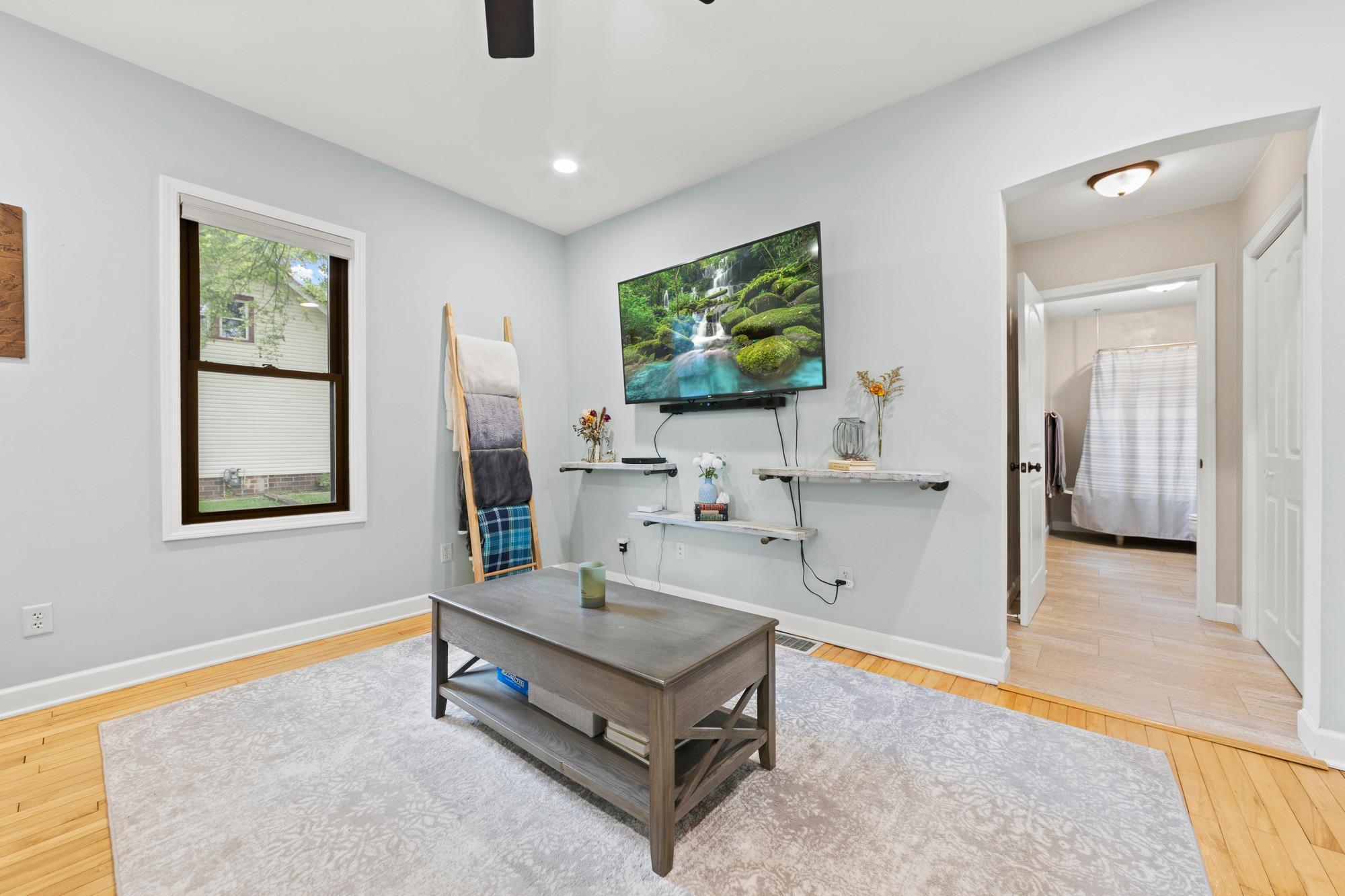 1416 Ford Avenue N Property Photo 12