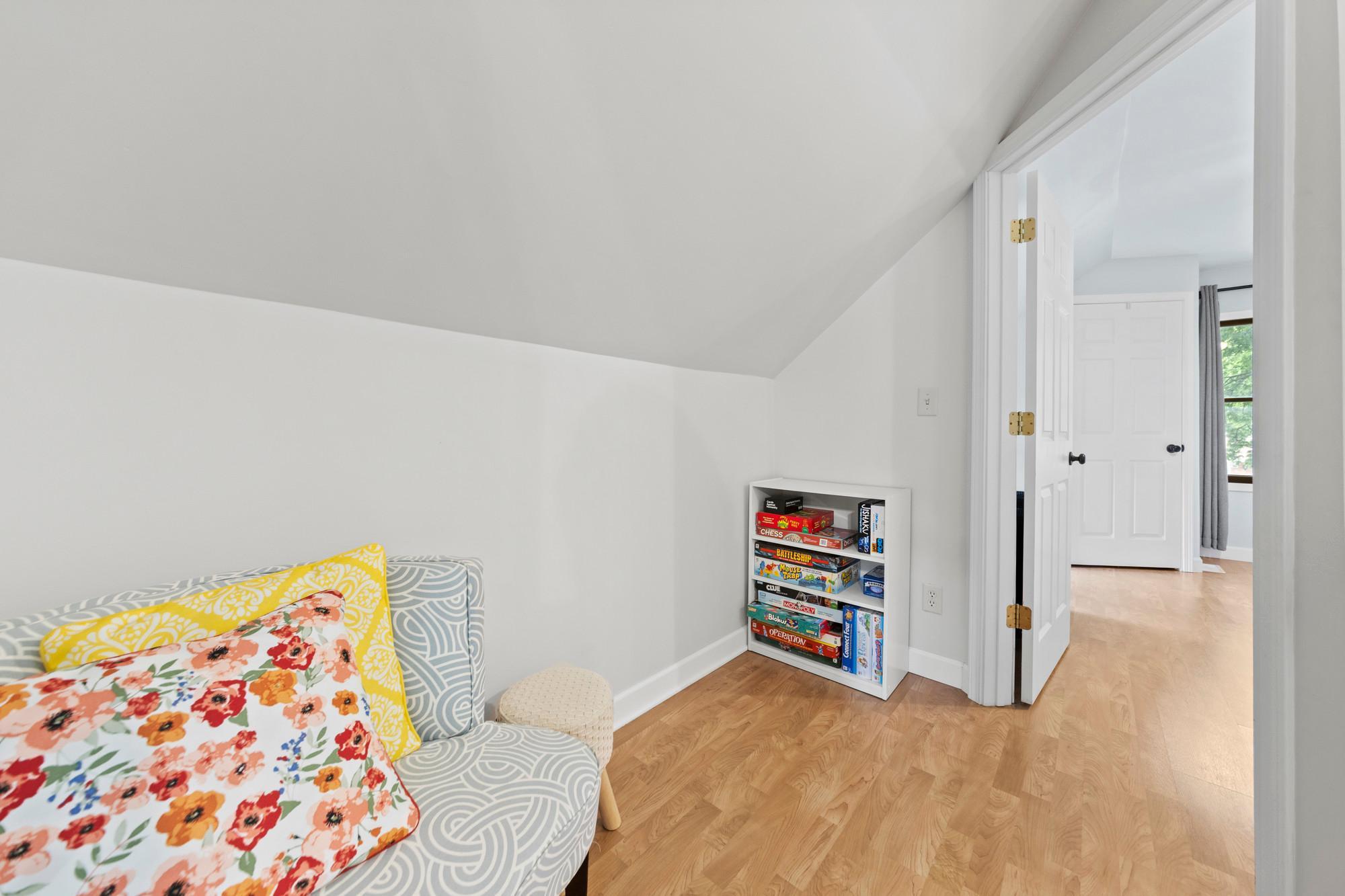 1416 Ford Avenue N Property Photo 29