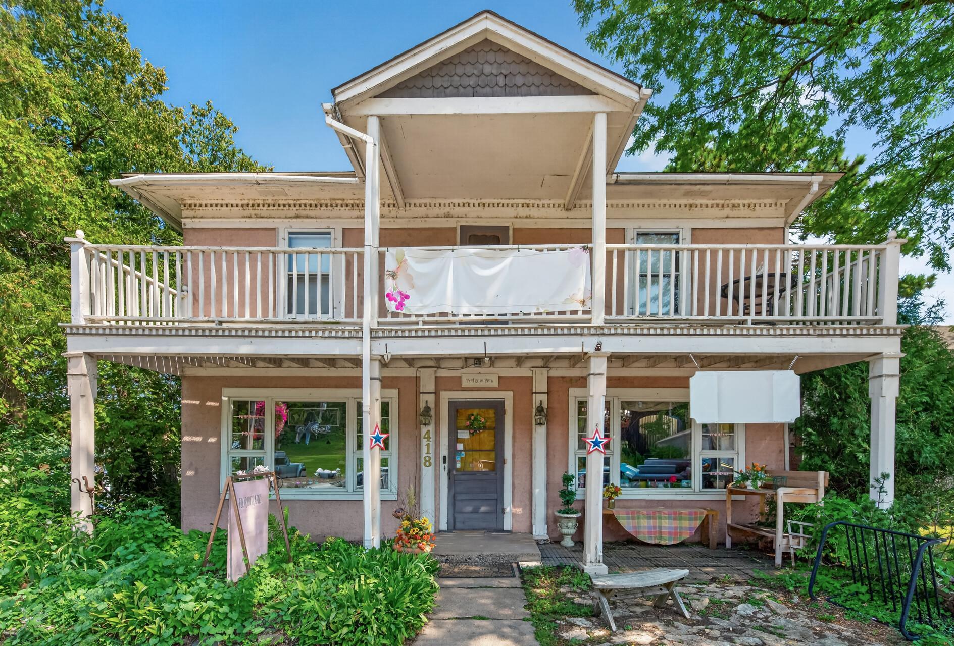 418 Bench Street Property Photo 1