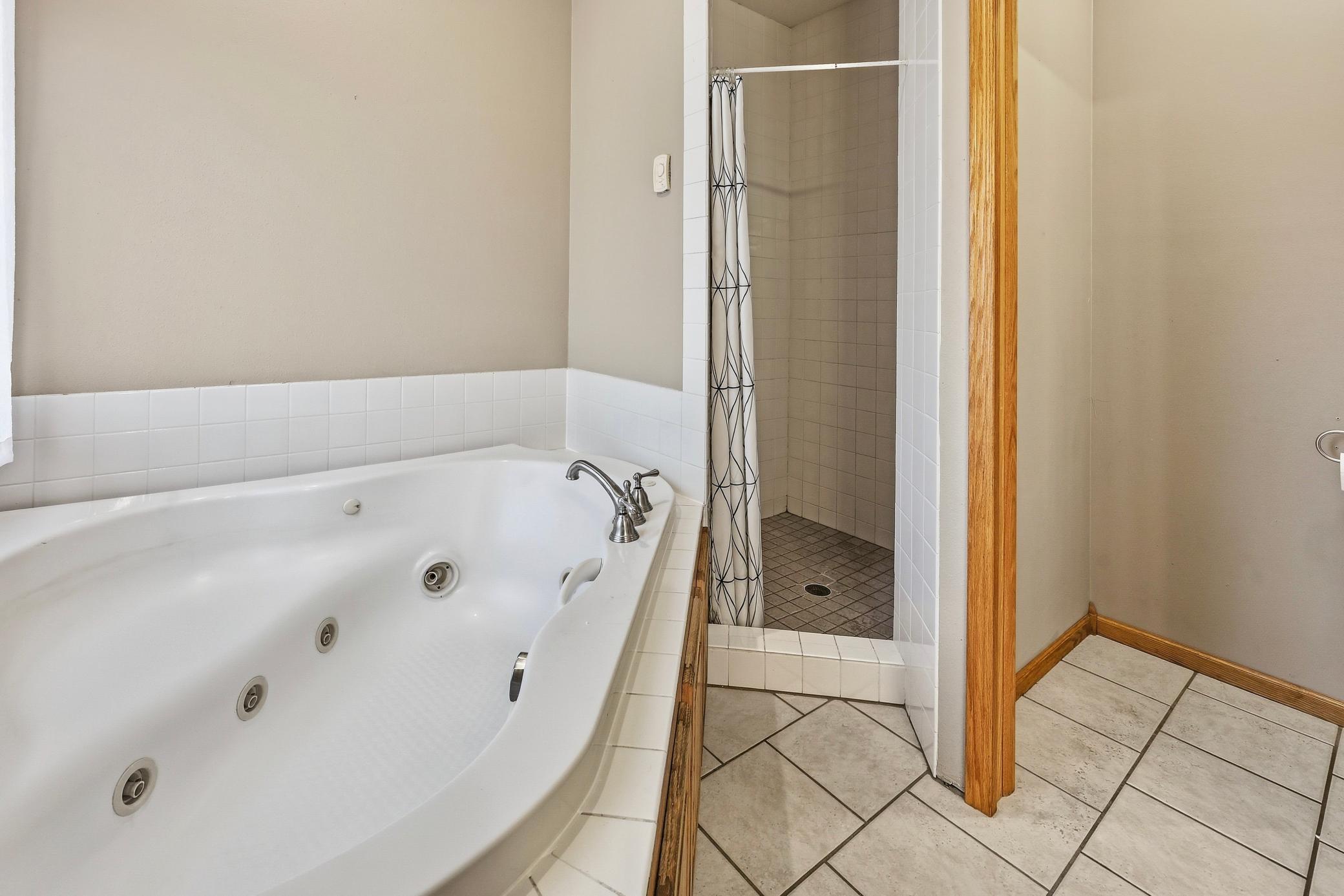 610 110th Avenue Se Property Photo 13