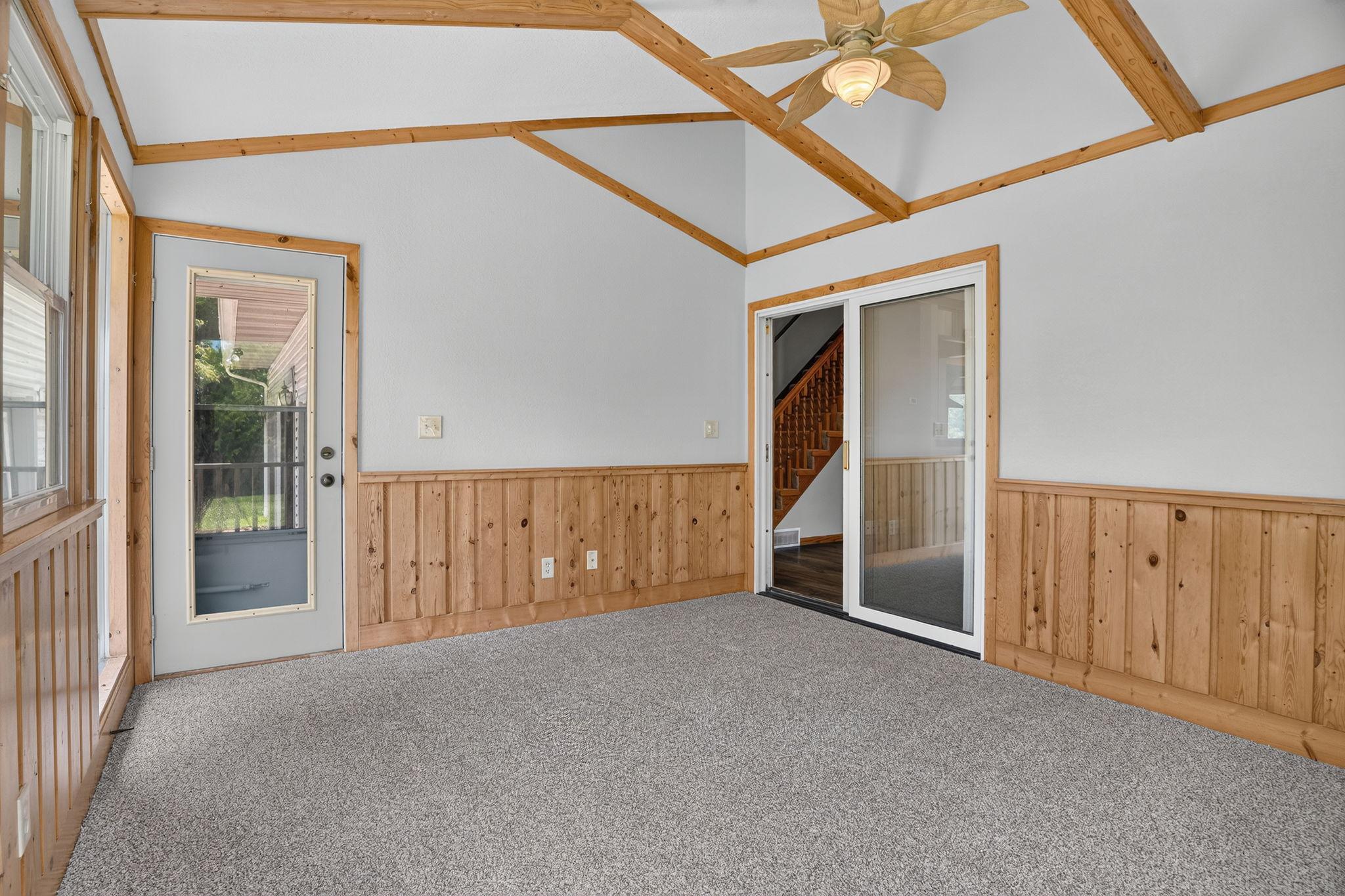 25990 Gates Avenue Property Photo 18