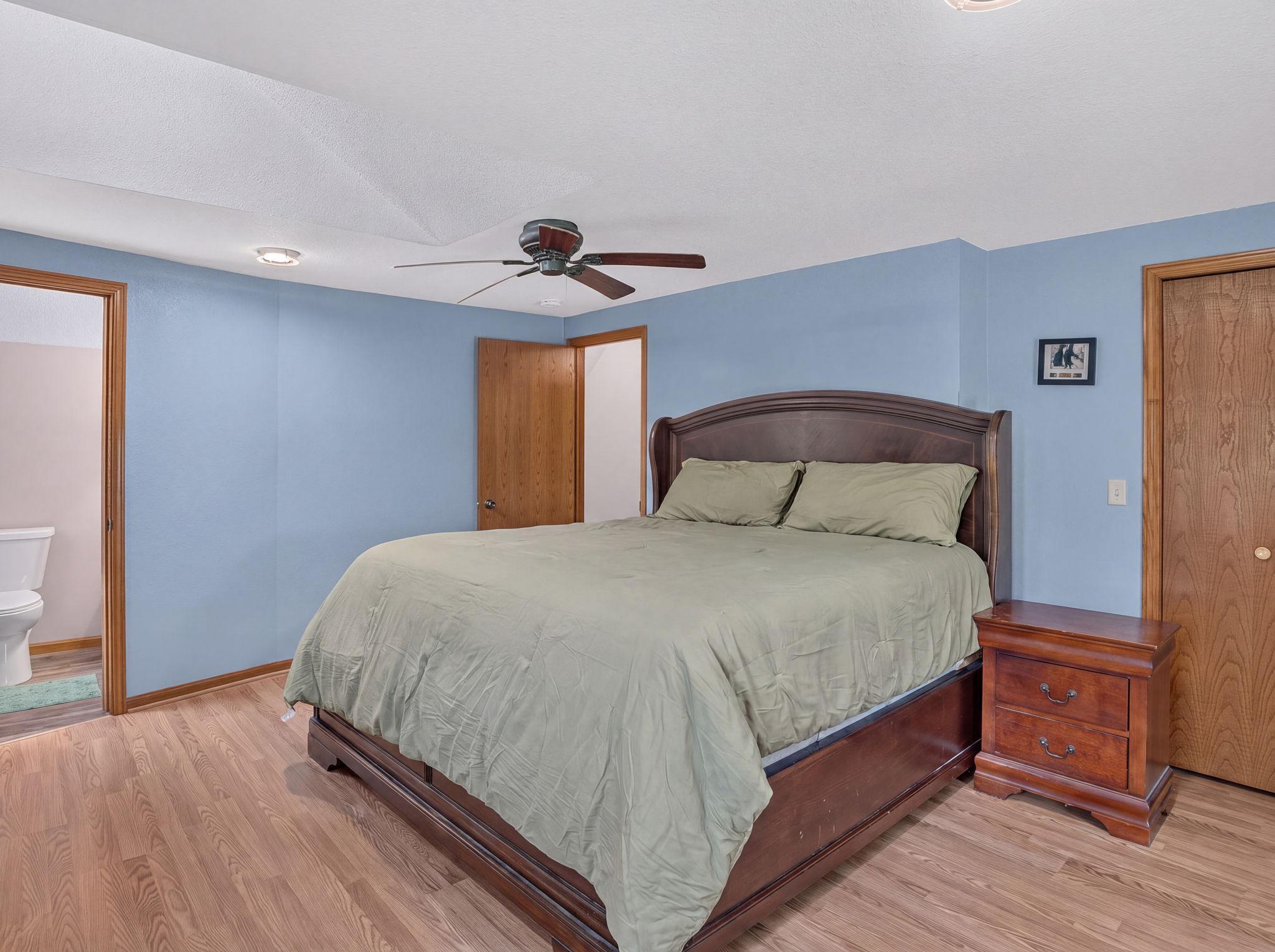 25990 Gates Avenue Property Photo 26