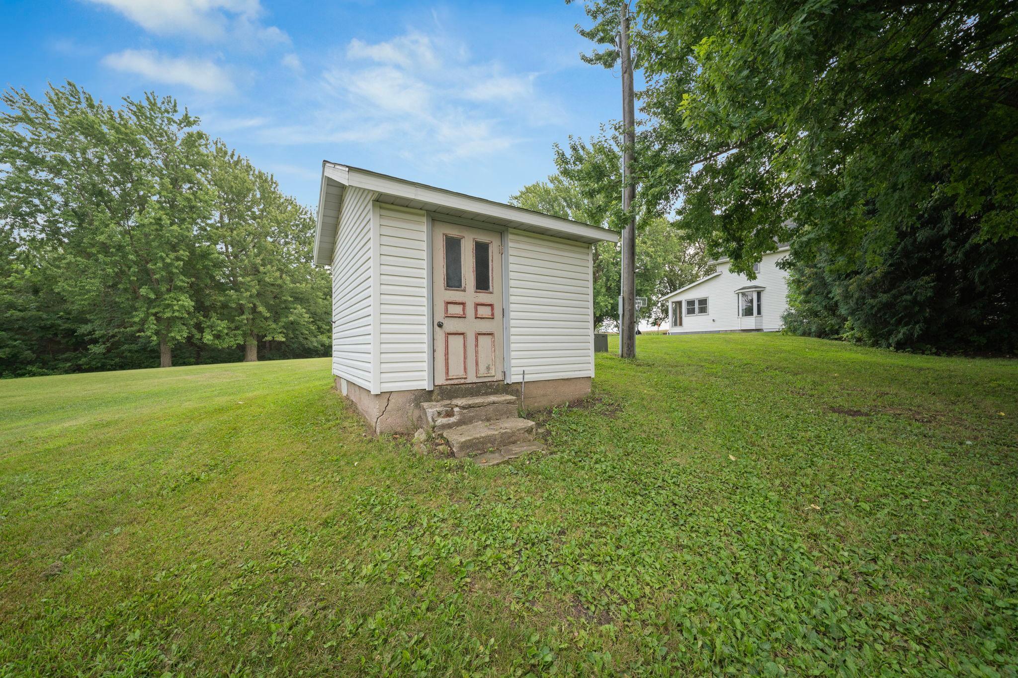 25990 Gates Avenue Property Photo 63