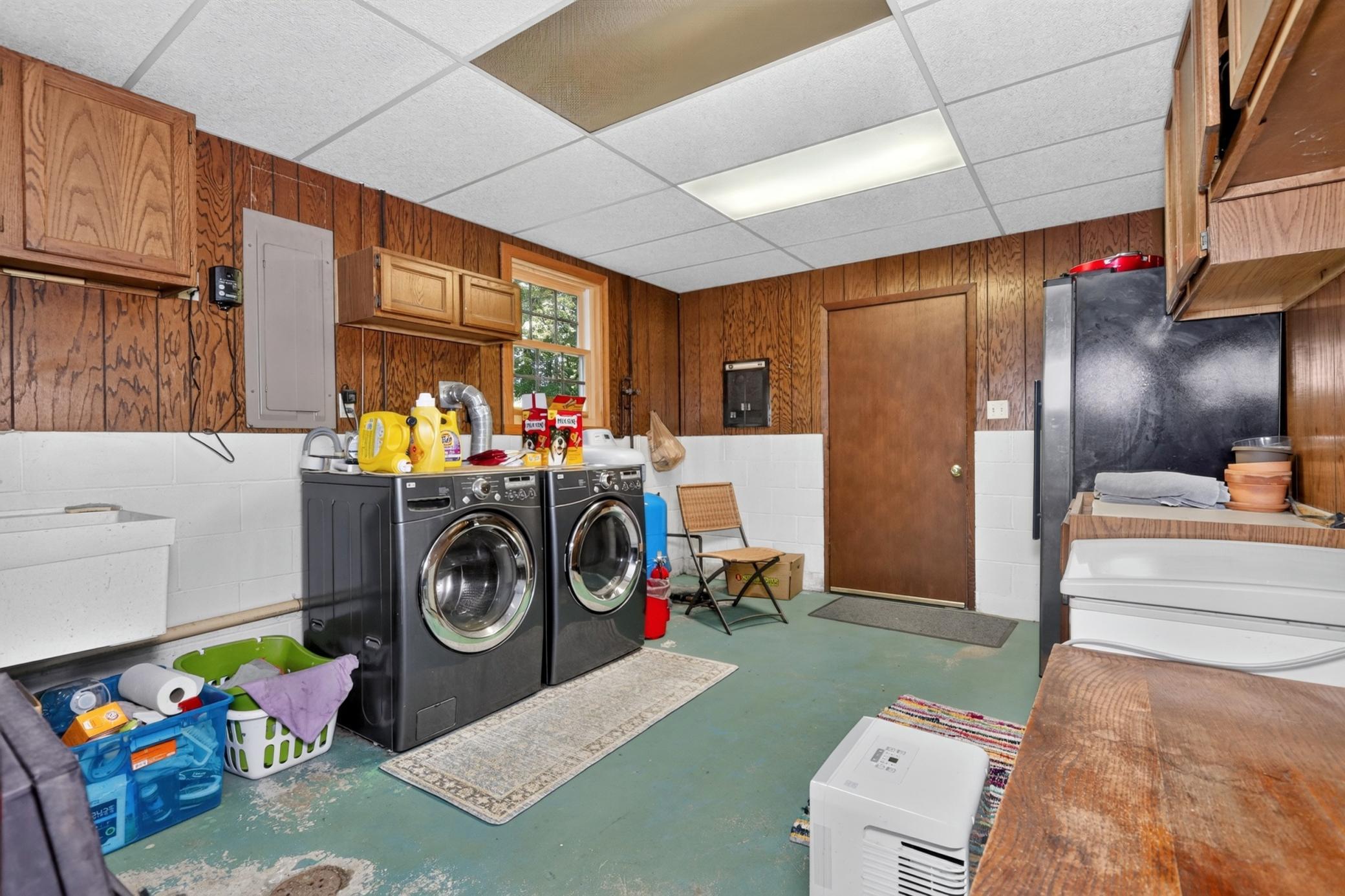 2452 Deschepper Drive Property Photo 30