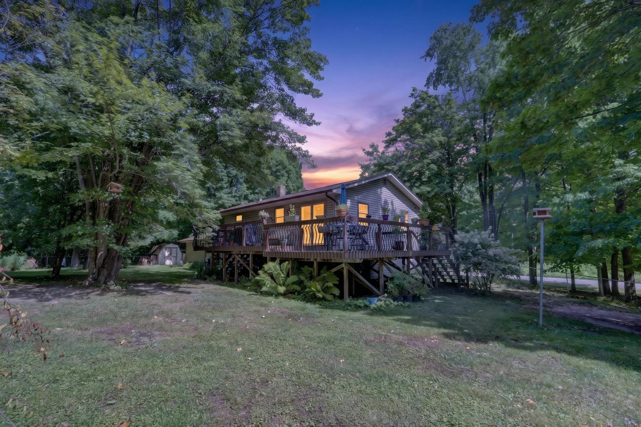2452 Deschepper Drive Property Photo 39