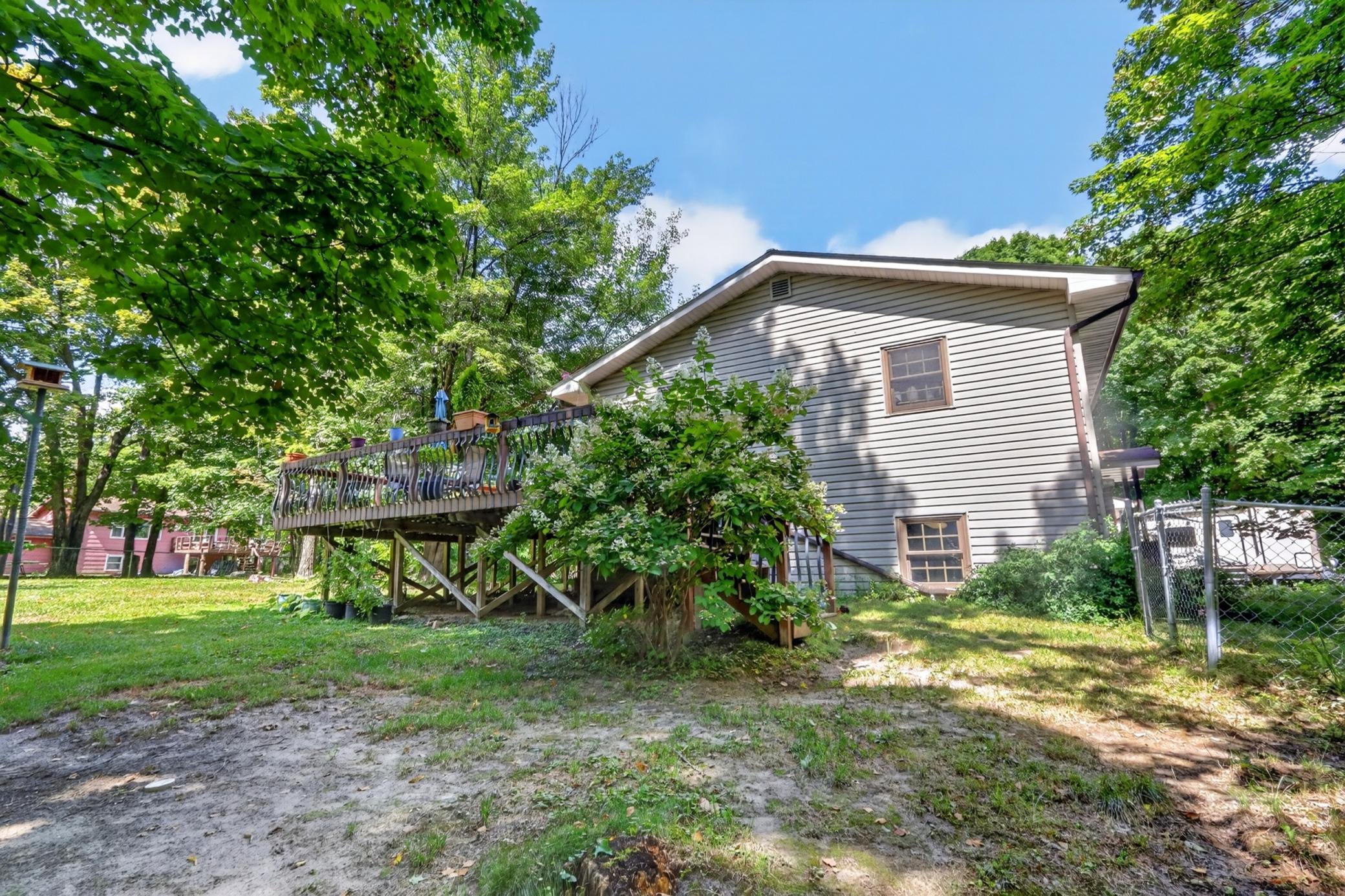 2452 Deschepper Drive Property Photo 41