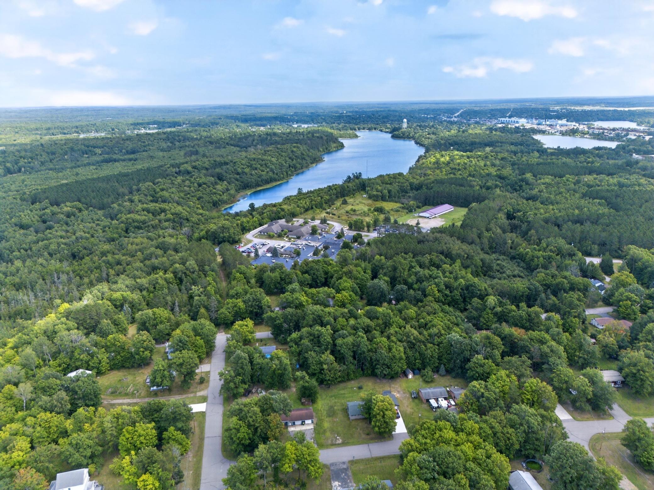 2452 Deschepper Drive Property Photo 46