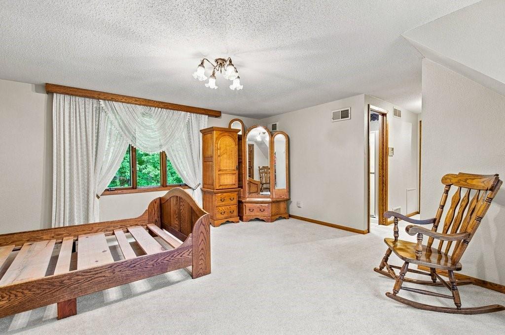 E4602 479th Avenue Property Photo 19