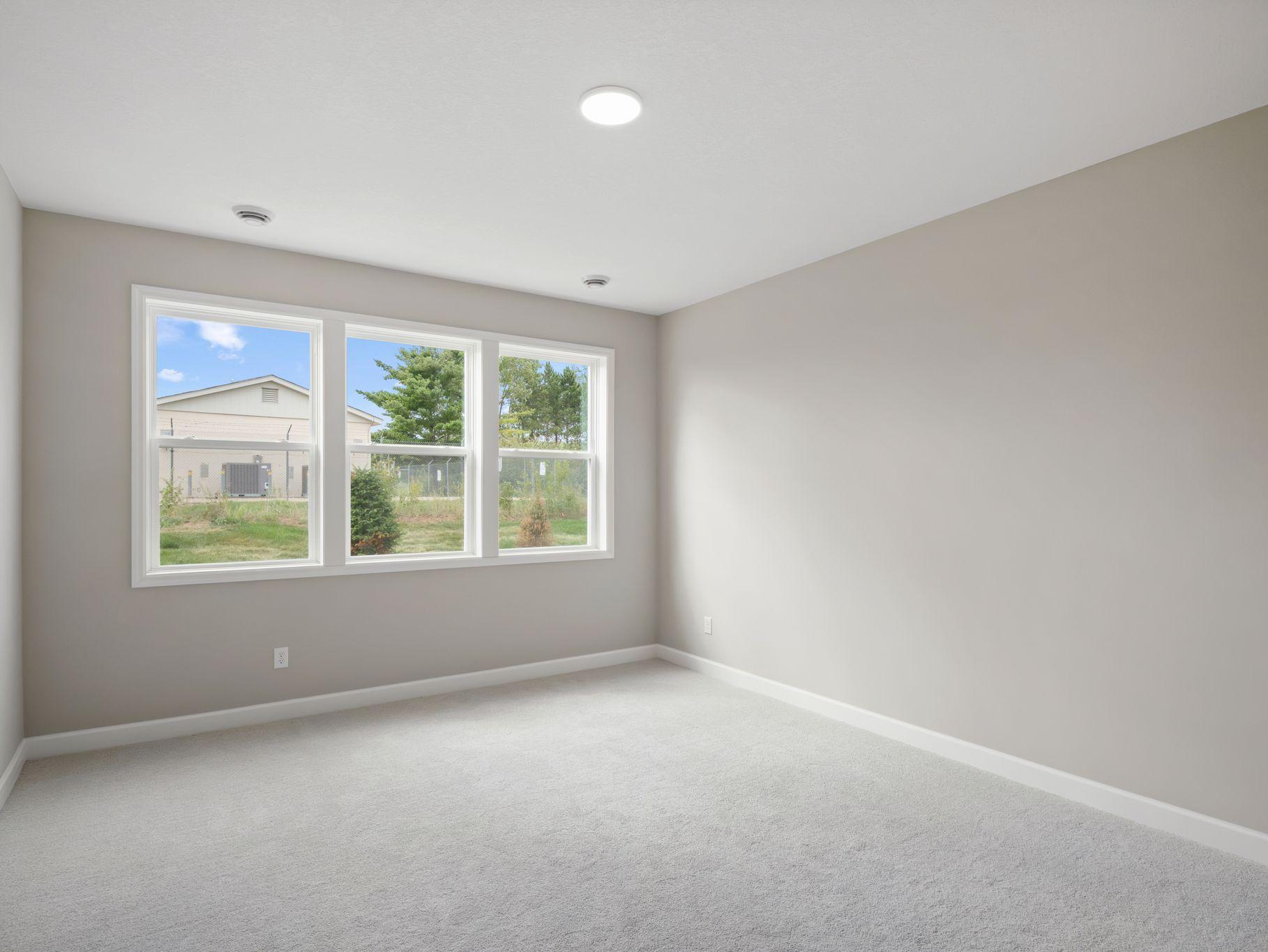 5200 Long Pointe Bay Property Photo 8
