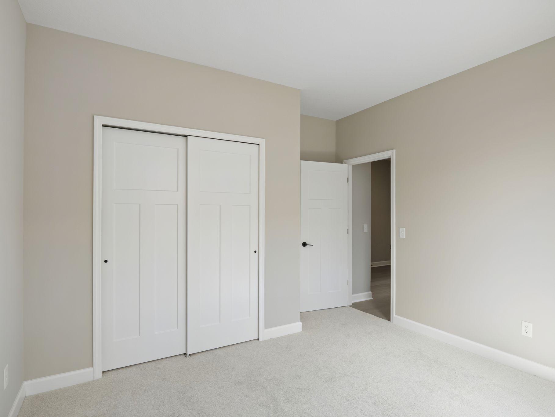 5200 Long Pointe Bay Property Photo 15