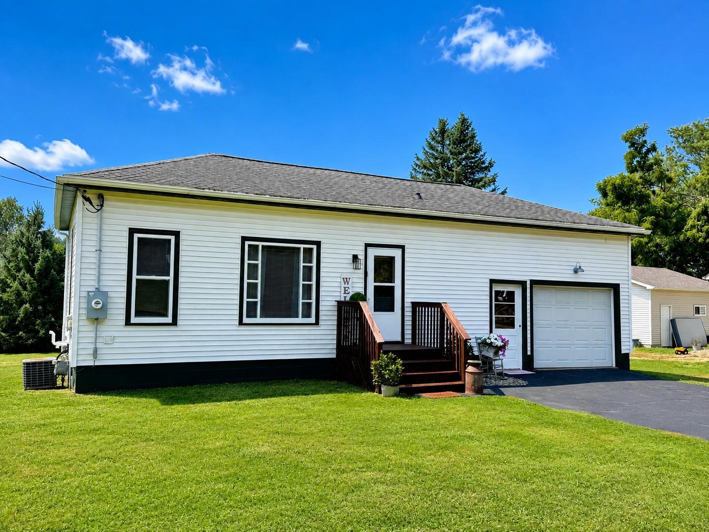 740 1st Street Property Photo 1