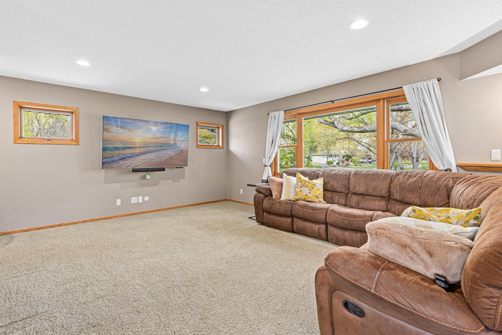 1345 Elsinore Circle Property Photo 13