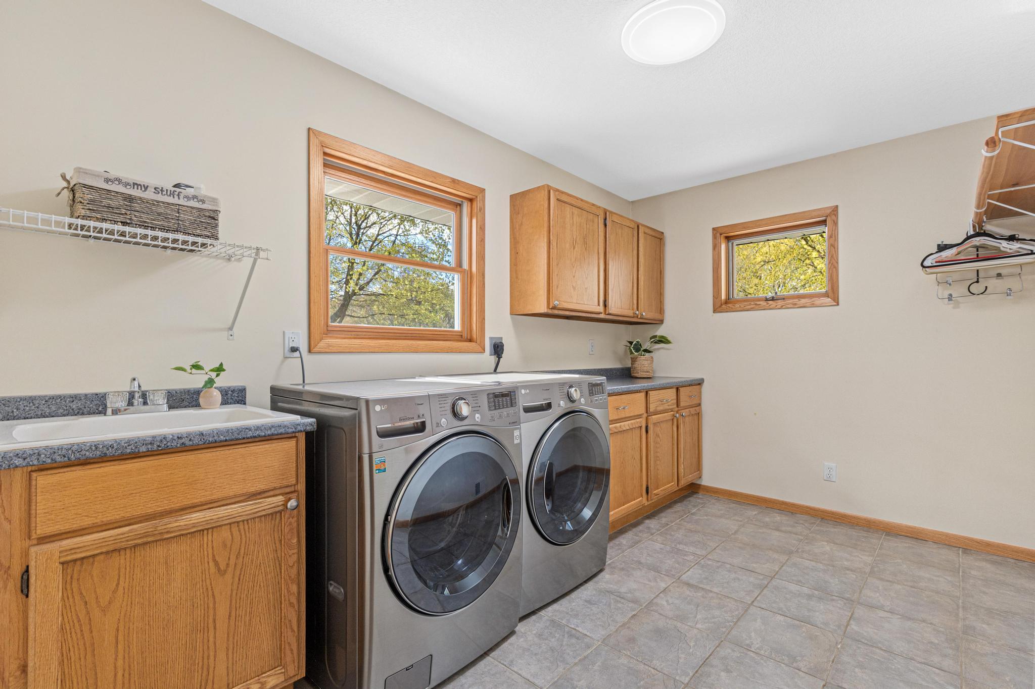 1345 Elsinore Circle Property Photo 17
