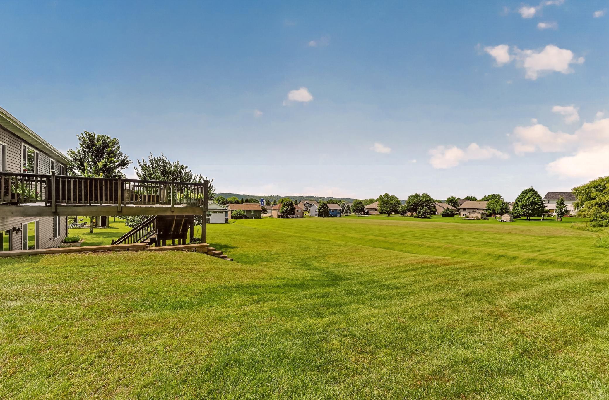 513 Hillside Drive Se Property Photo 43