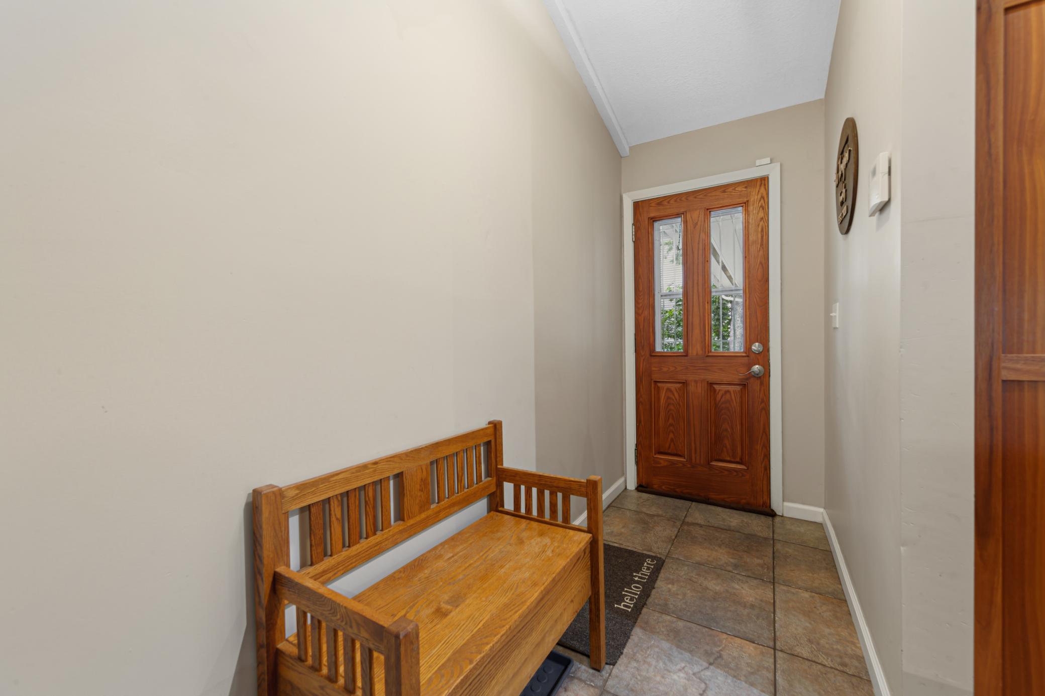 17 9th Avenue Se Property Photo 5