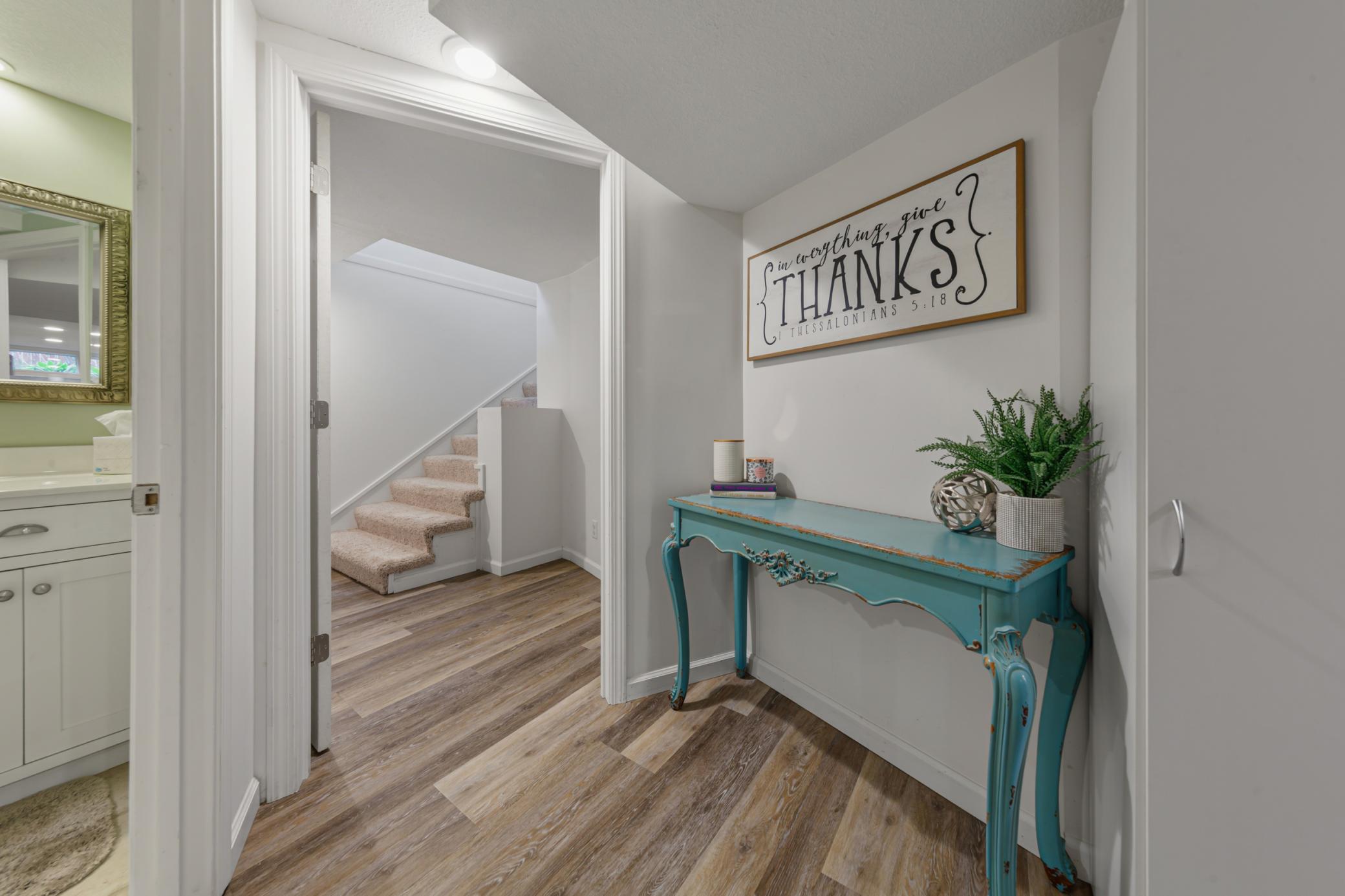 17 9th Avenue Se Property Photo 30