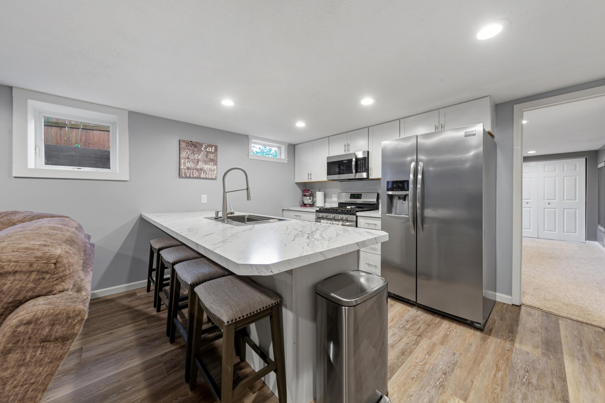17 9th Avenue Se Property Photo 36