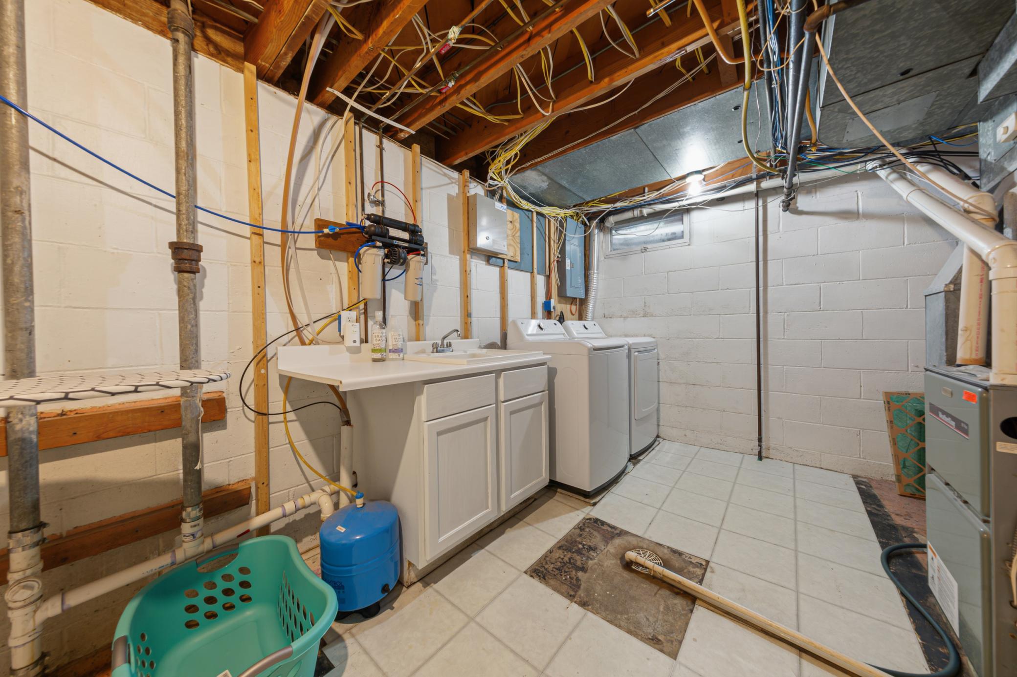 17 9th Avenue Se Property Photo 39