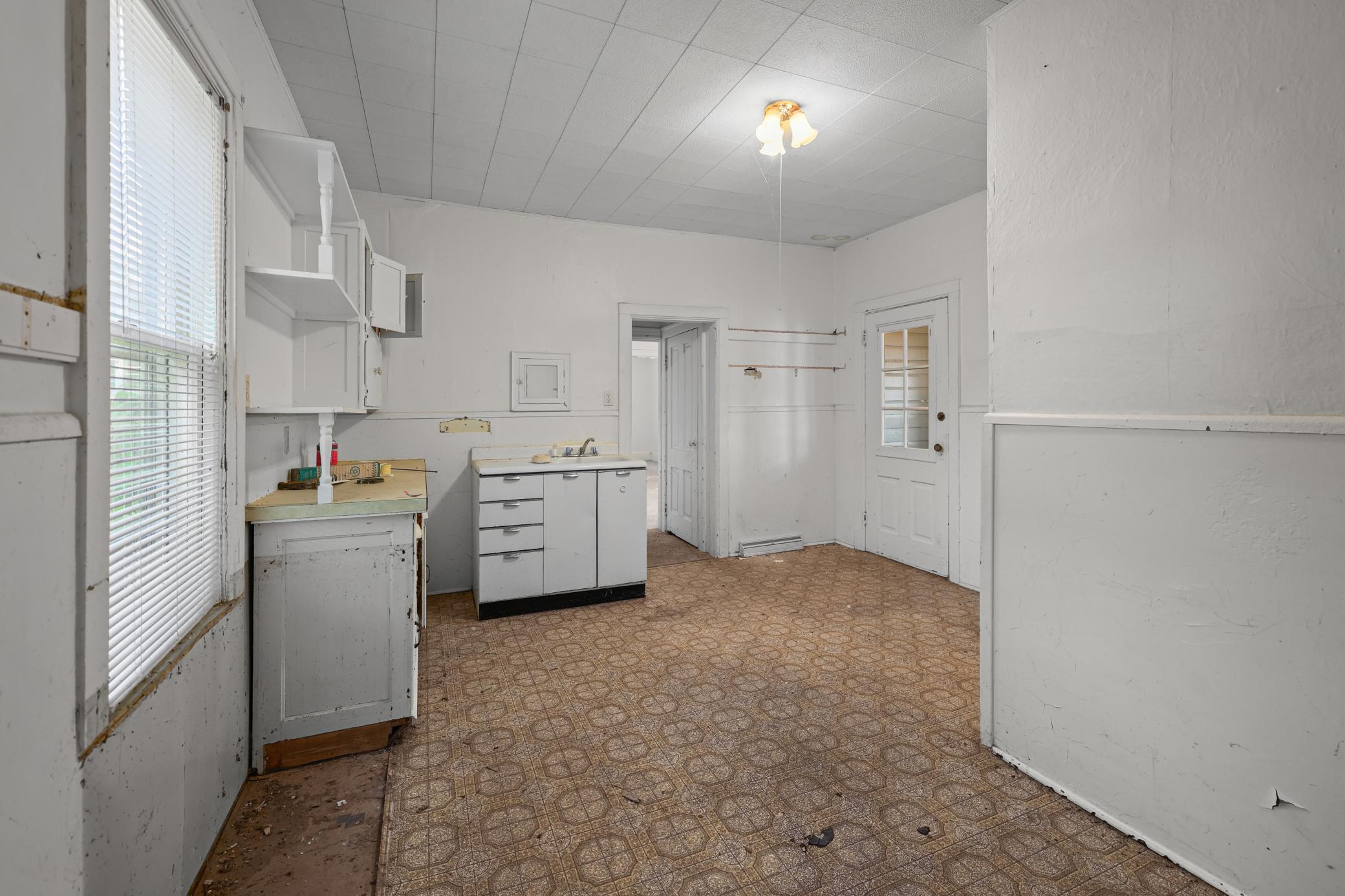 1123 4th Avenue S Property Photo 28