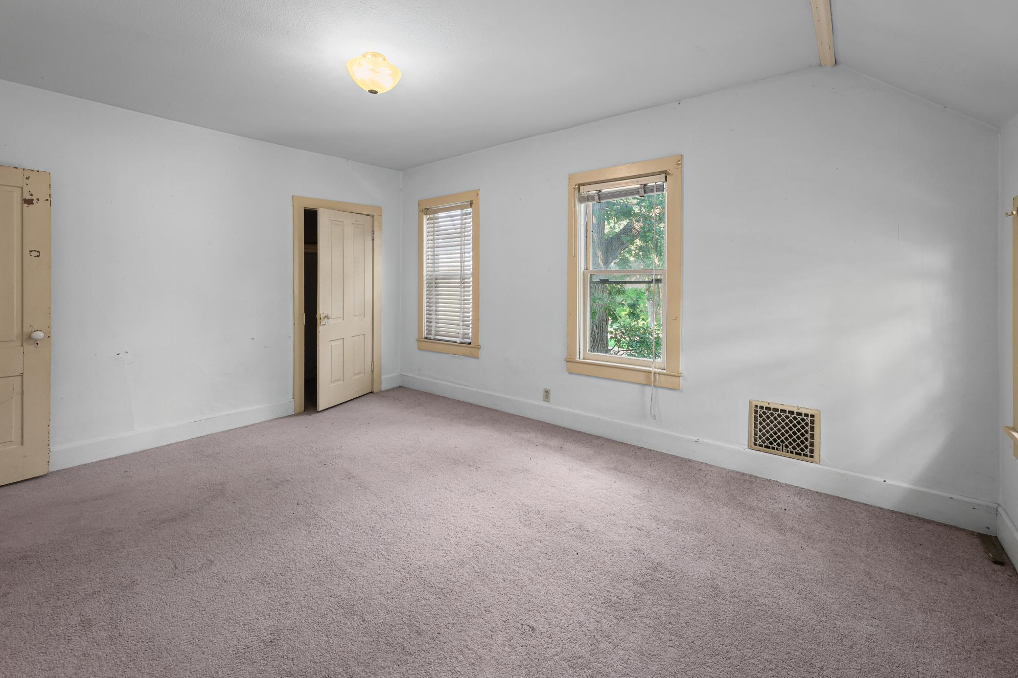 1123 4th Avenue S Property Photo 39