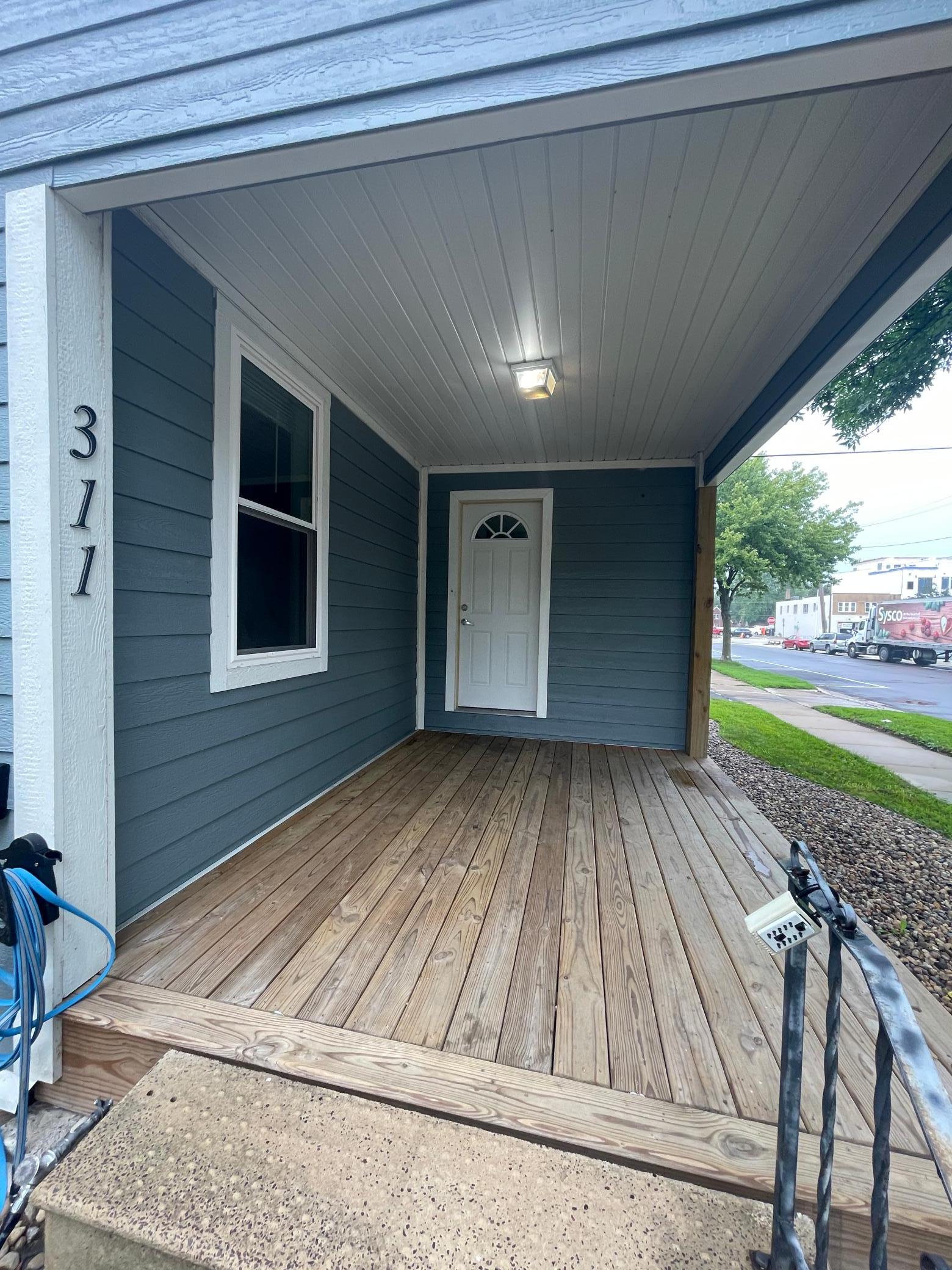 311 Range Street Property Photo 4