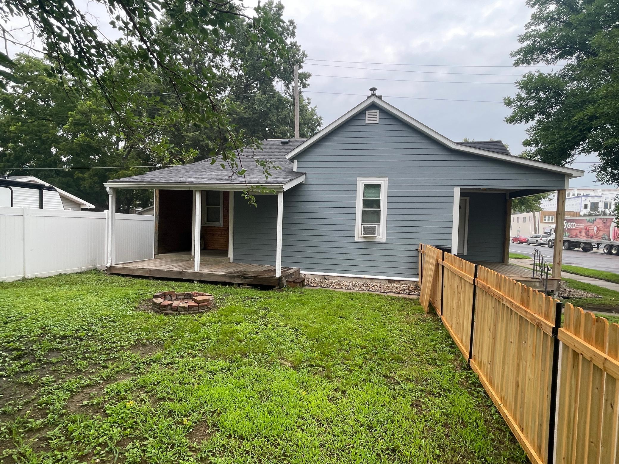 311 Range Street Property Photo 5