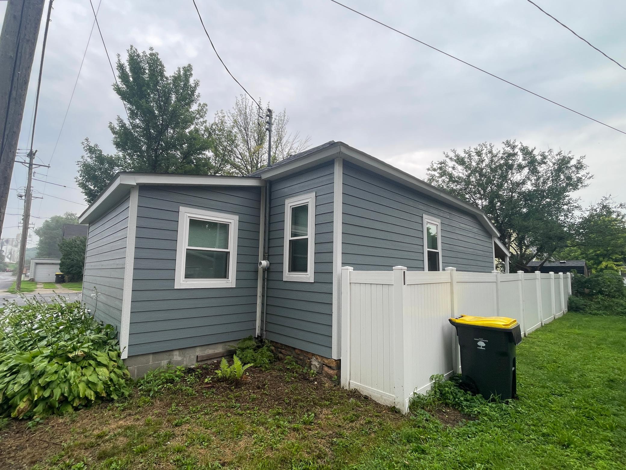 311 Range Street Property Photo 9