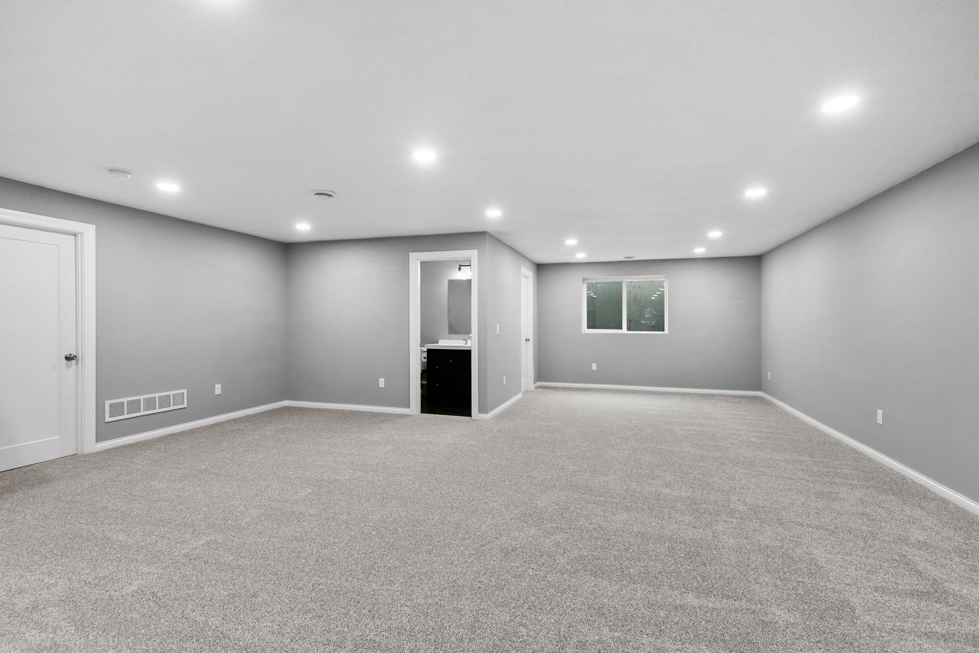 651 Elizabeth Way Property Photo 33
