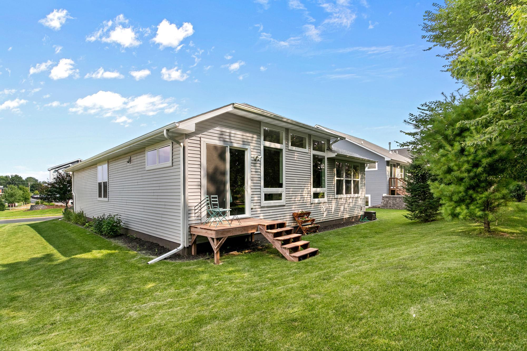 651 Elizabeth Way Property Photo 38
