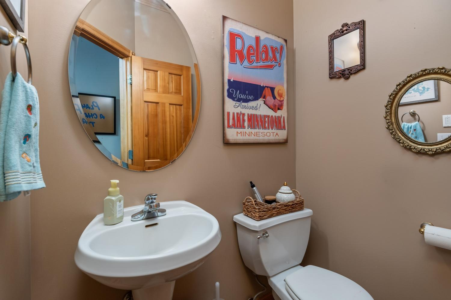 1145 Cove Circle Property Photo 20