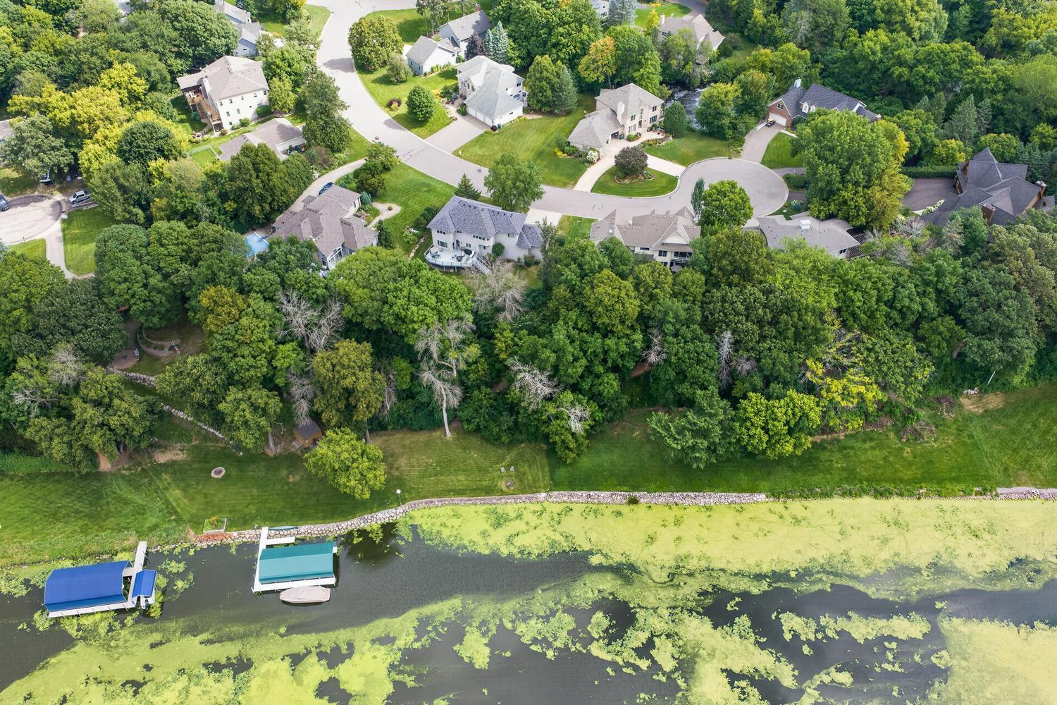 1145 Cove Circle Property Photo 44